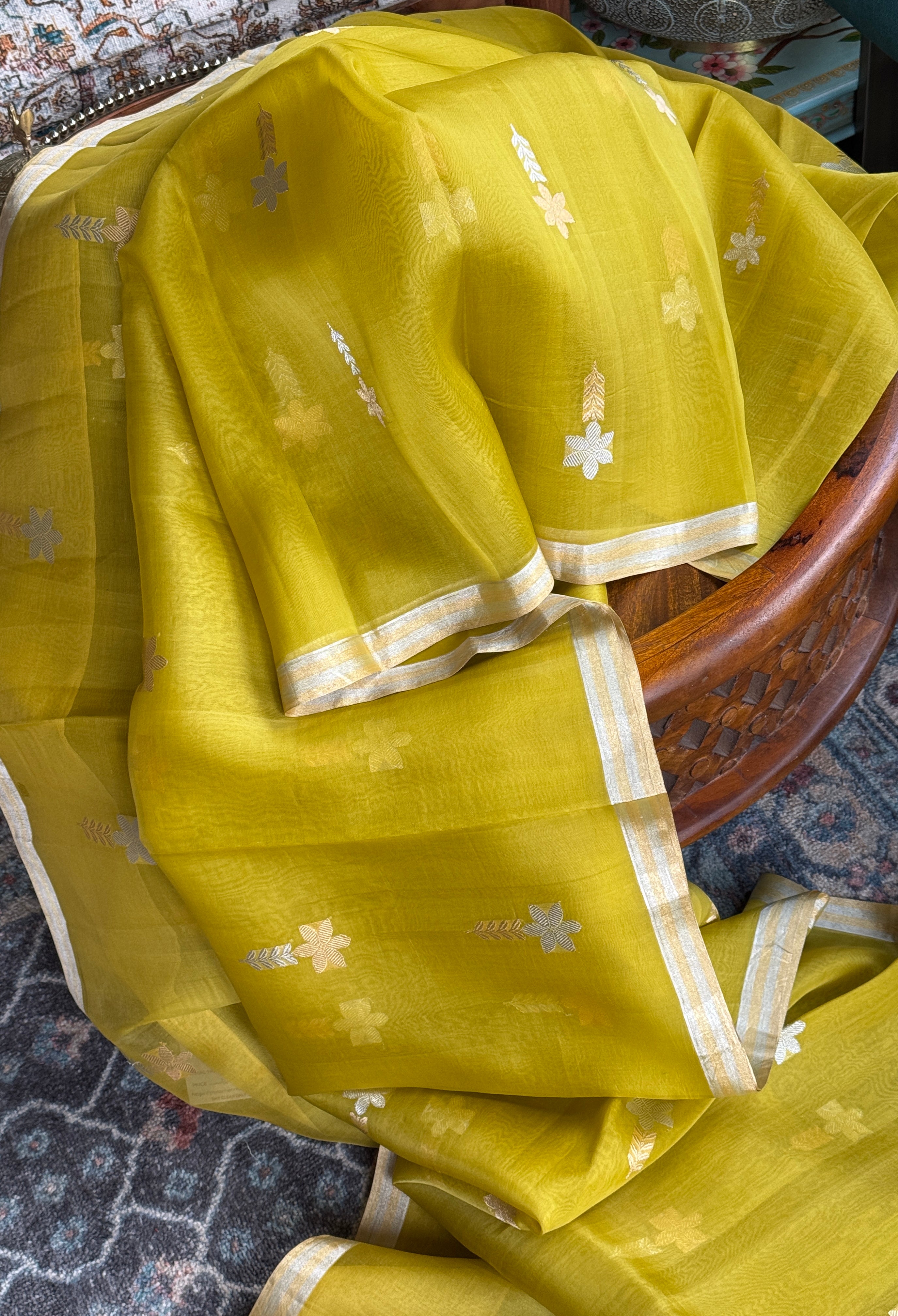 Pure Kora Silk Banarasi - Ochre Green Kadhua