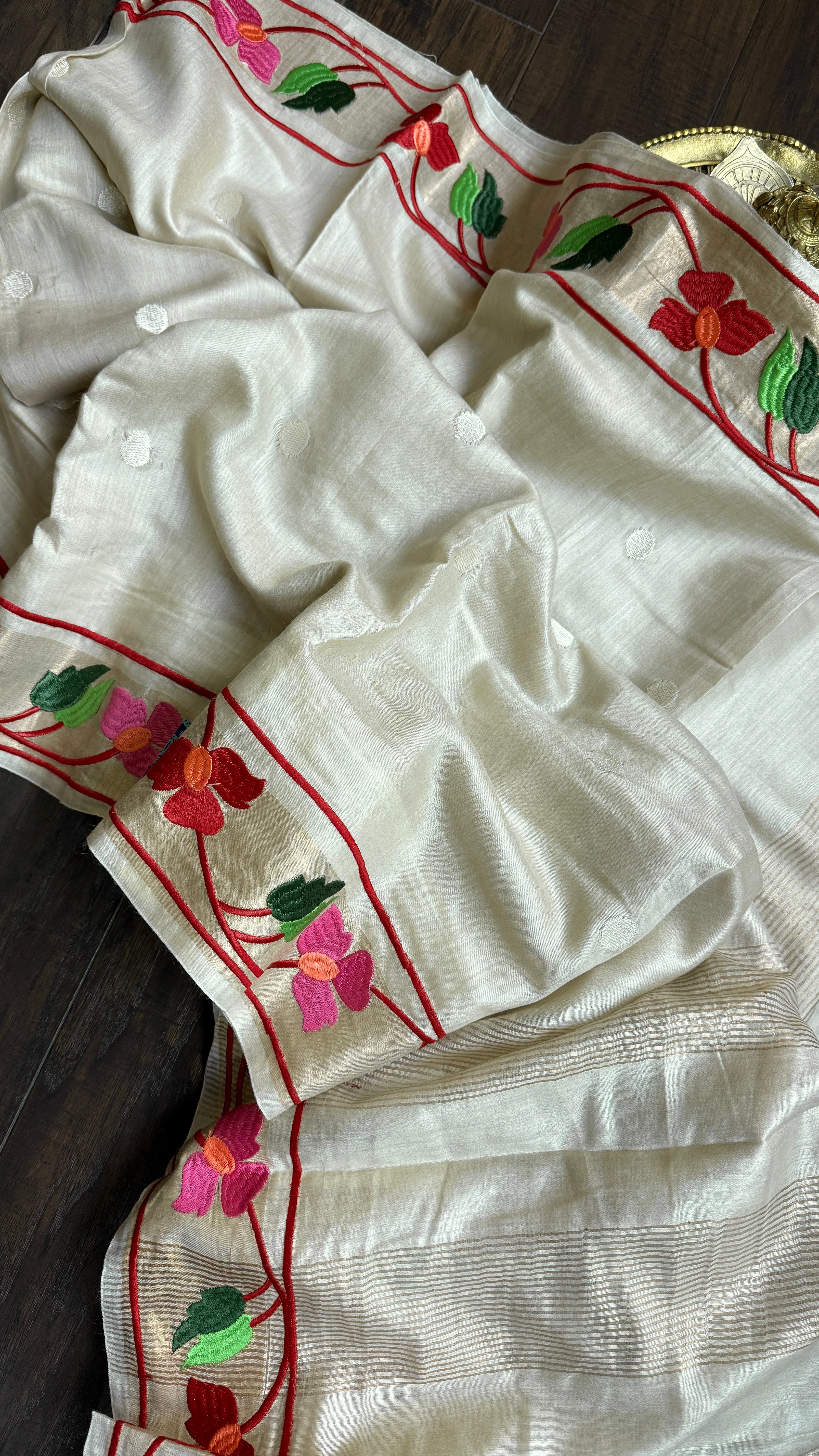 Embroidered Muga Silk - Beige Paithani