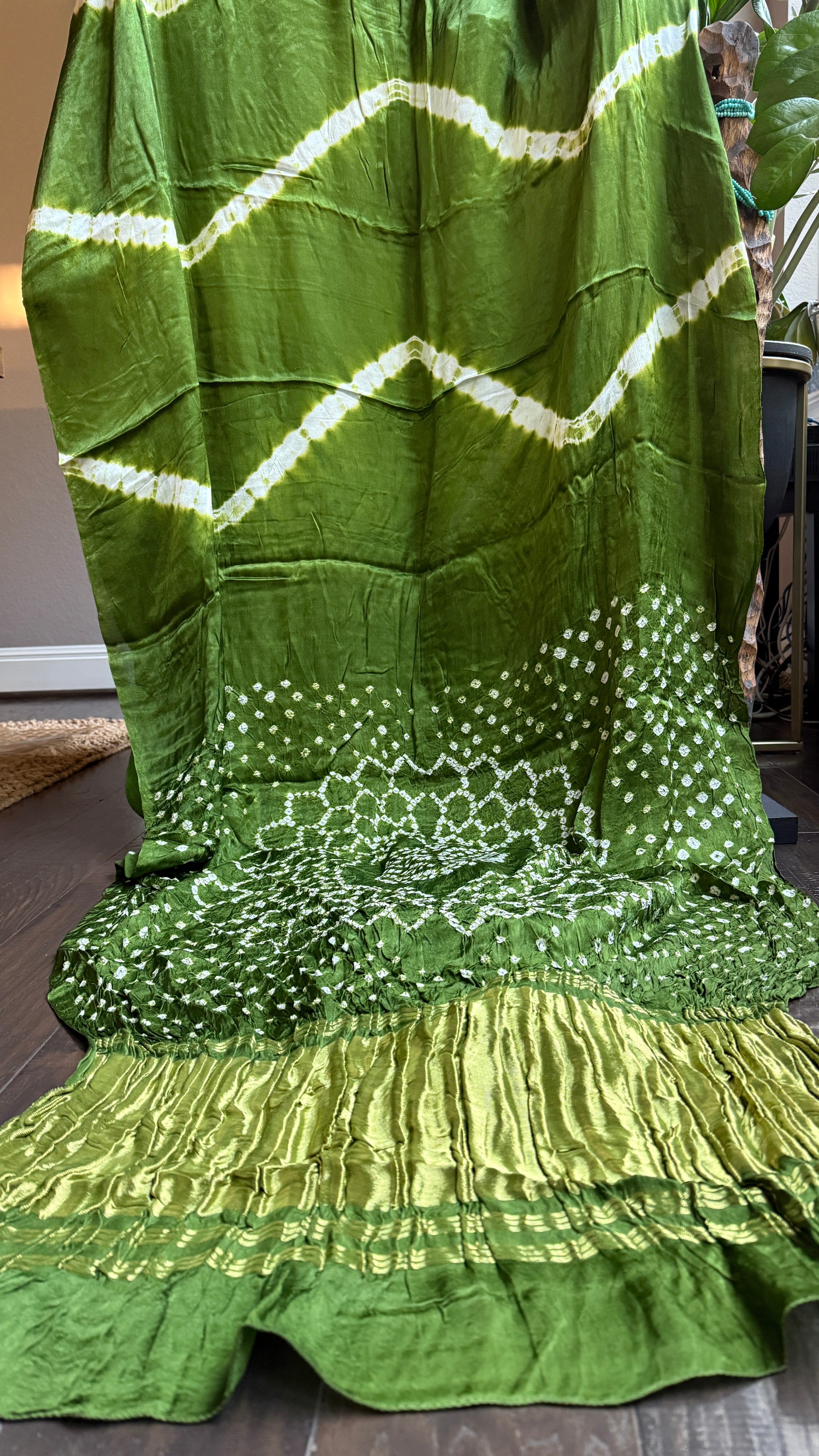 Modal Silk Makdi Bandhej - Green Shibori
