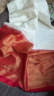 Pure Silk Borderless Kanjivaram - Off White Red Woven