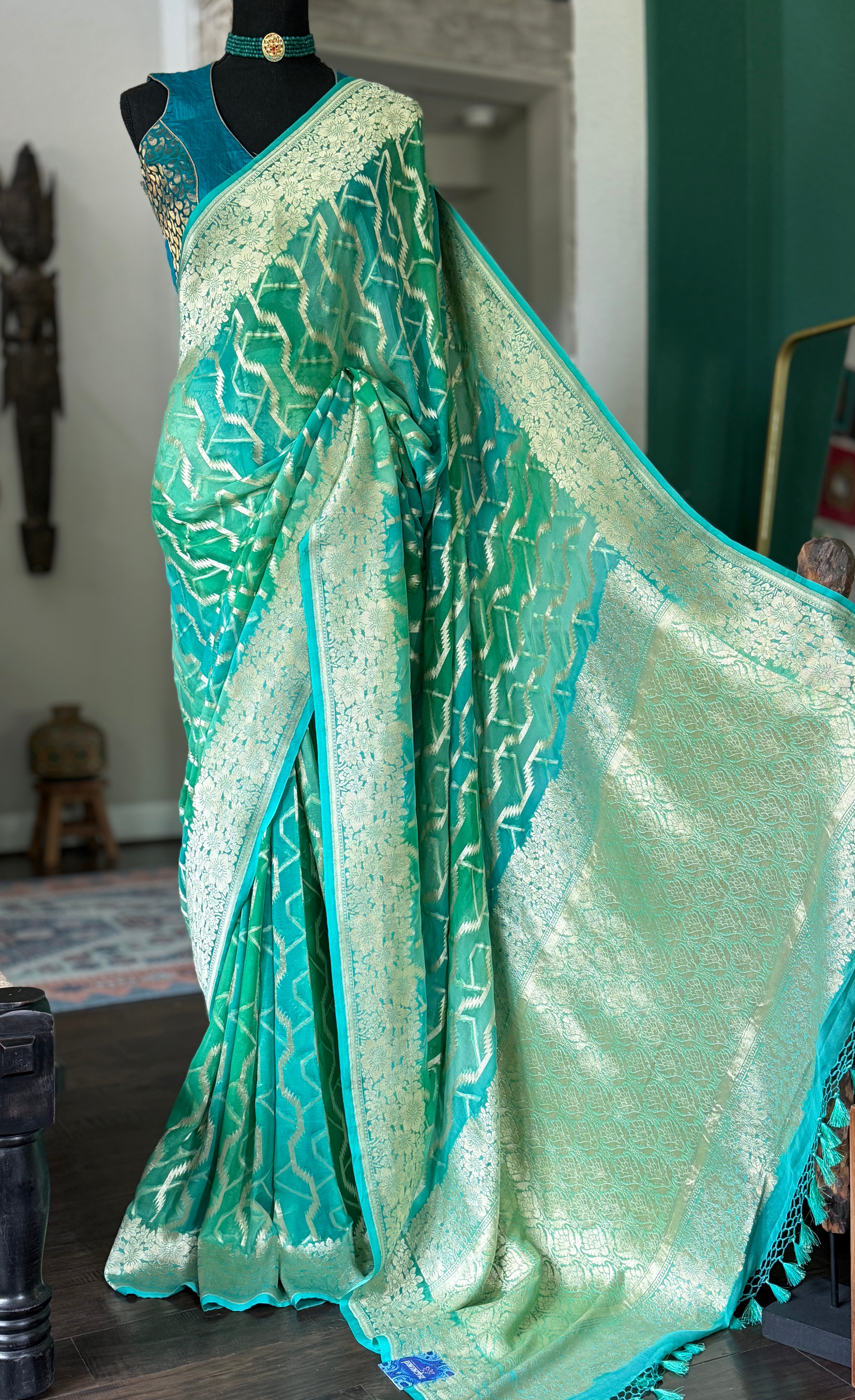 Khaddi Georgette Shaded Banarasi - Sea Green Mint