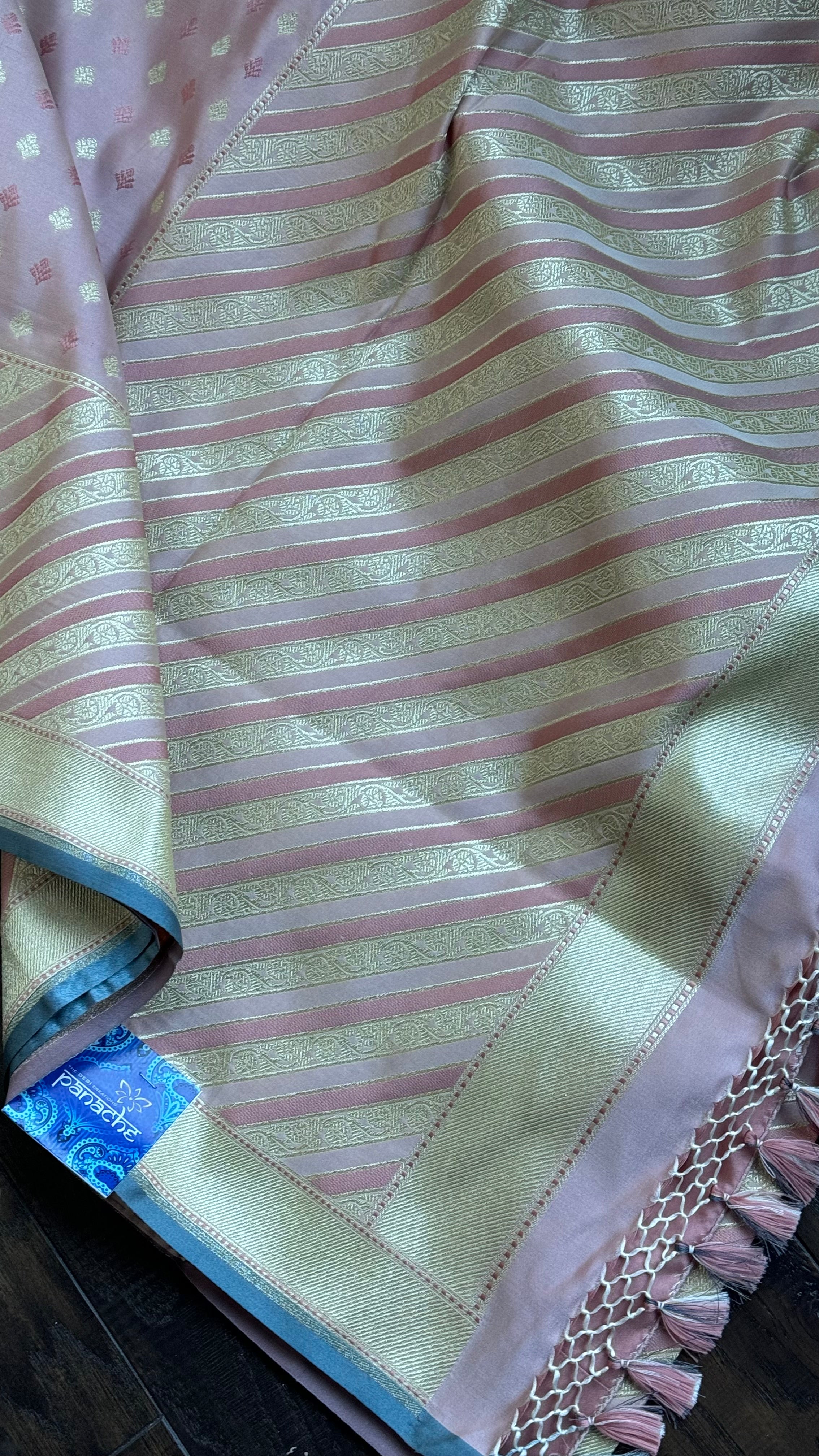 Soft Silk Banarasi - Light Thulian Pink