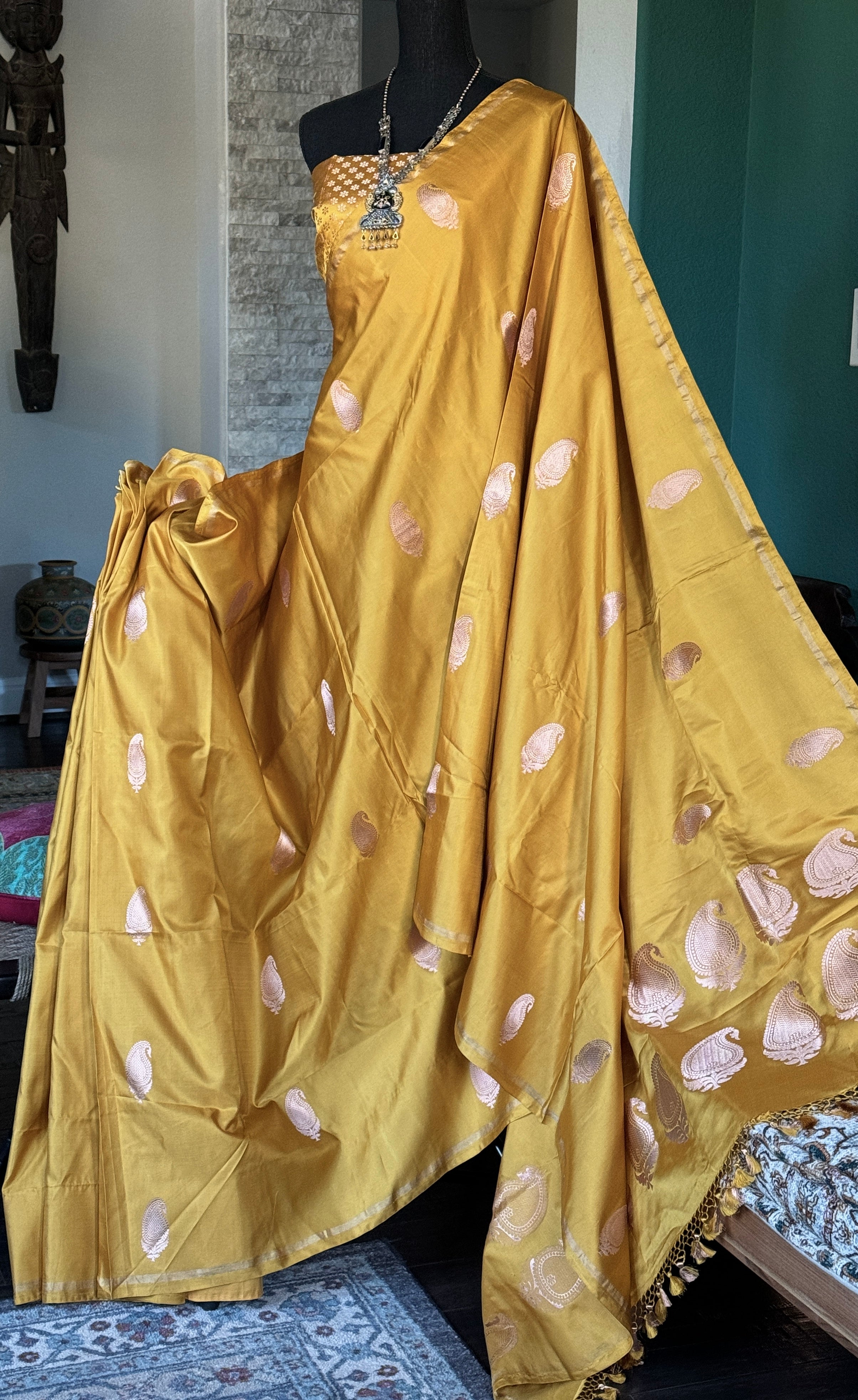 Pure Silk Mashru Banarasi- Ochre Yellow