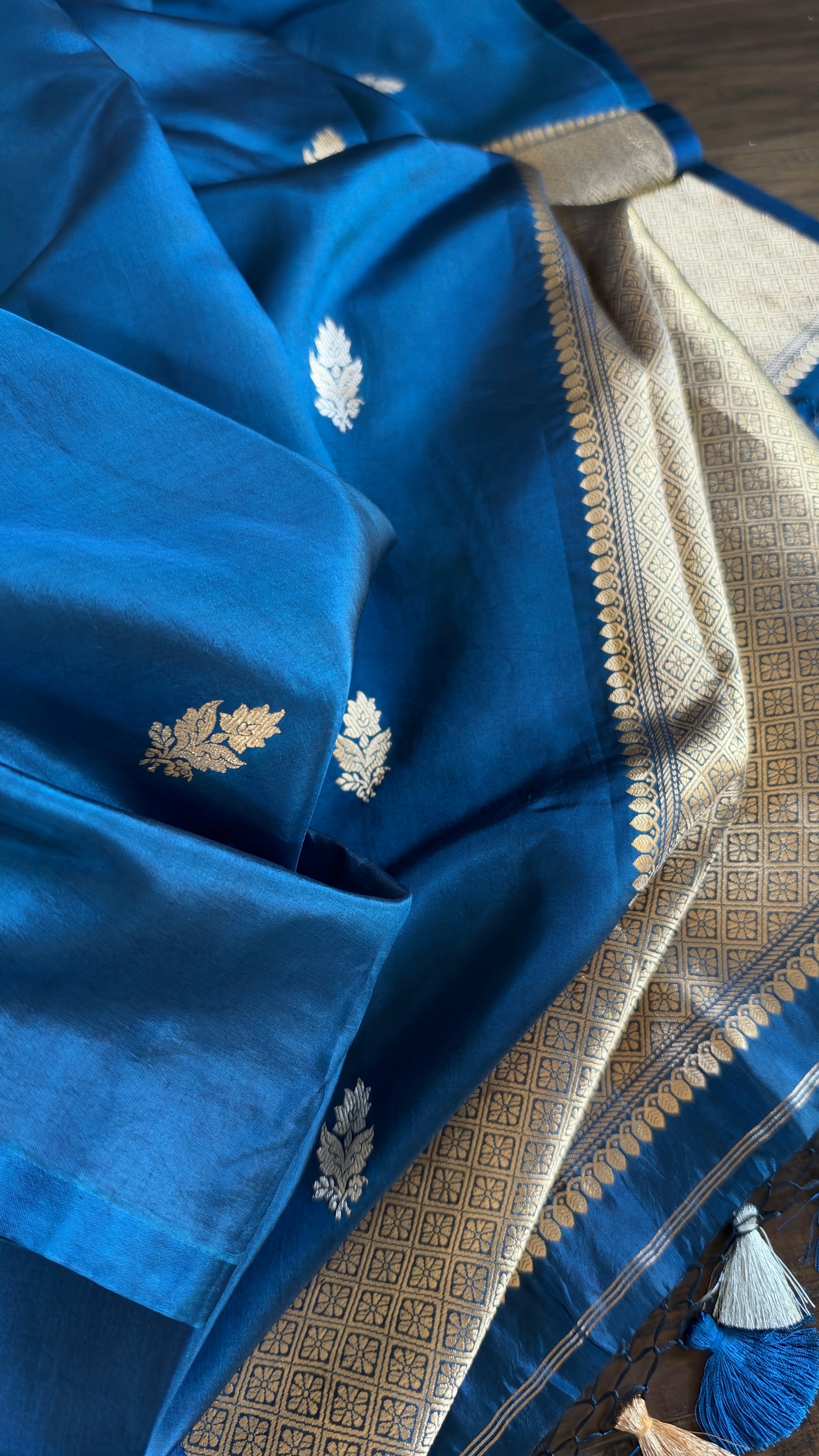 Pure Silk Banarasi Khadhua - Metallic Blue