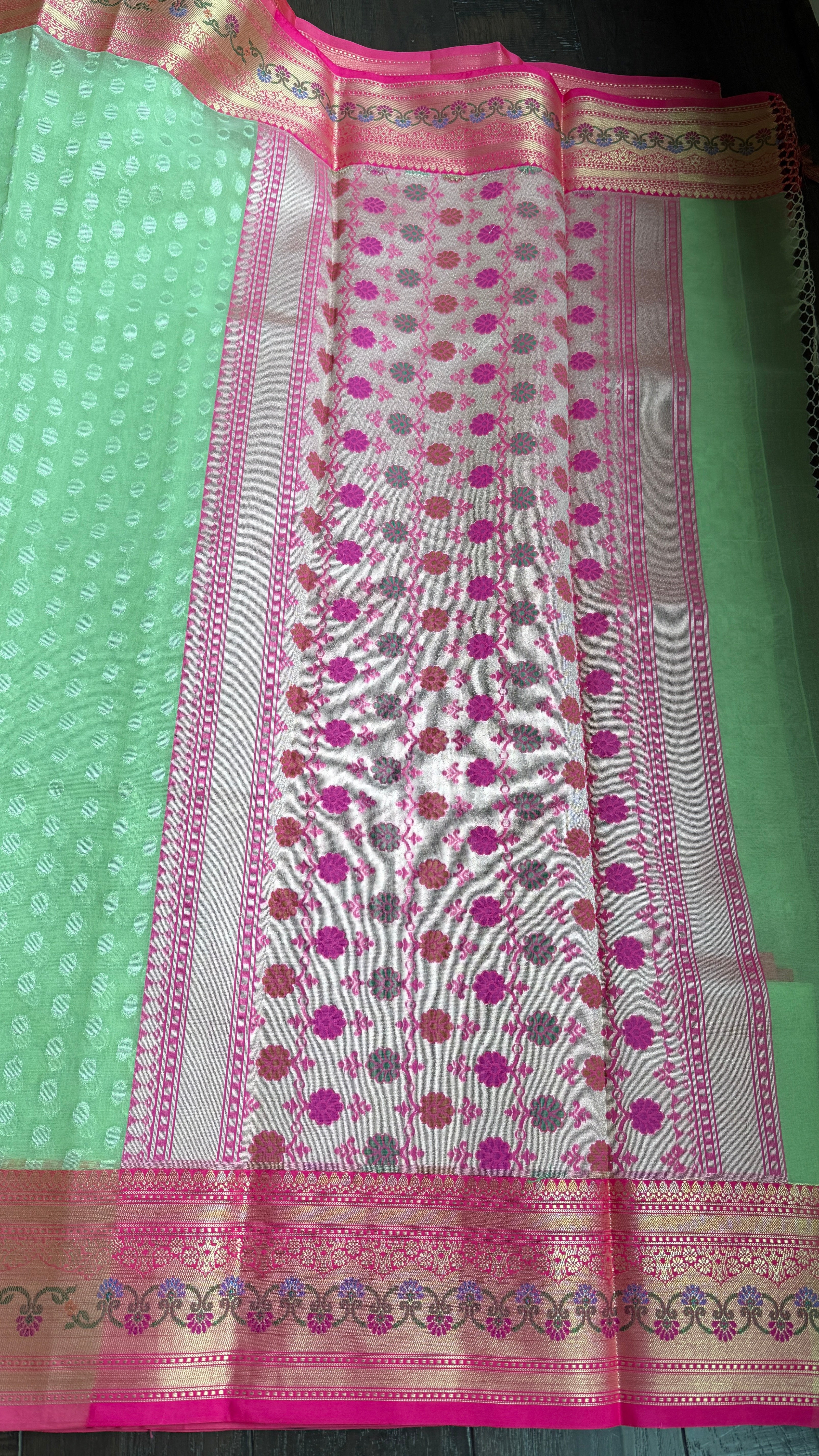 Kora Silk Banaras Chanderi - Pista  Green Paithani