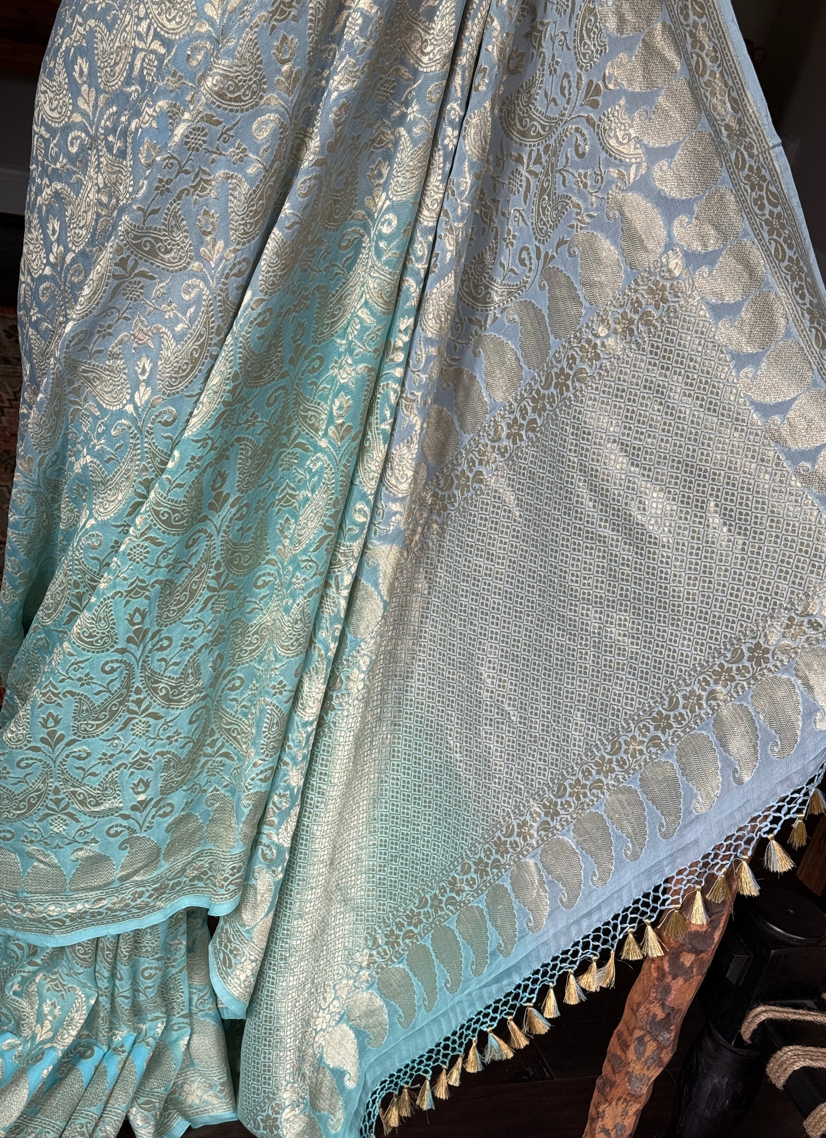 Khaddi Georgette Shaded Banarasi - Light Blue Tanchui