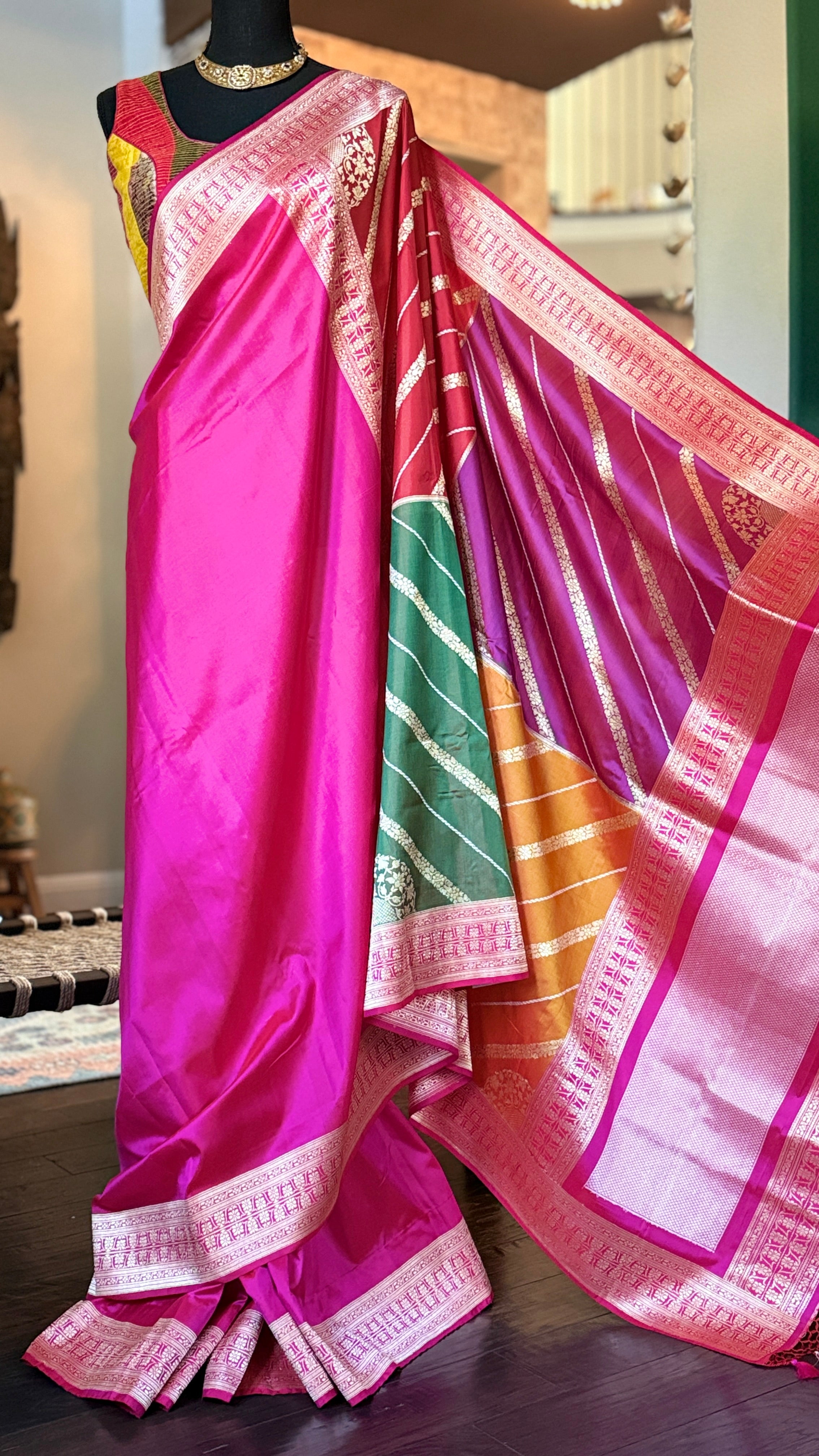 Pure Silk Banarasi - Rani Pink Rangkat Palla