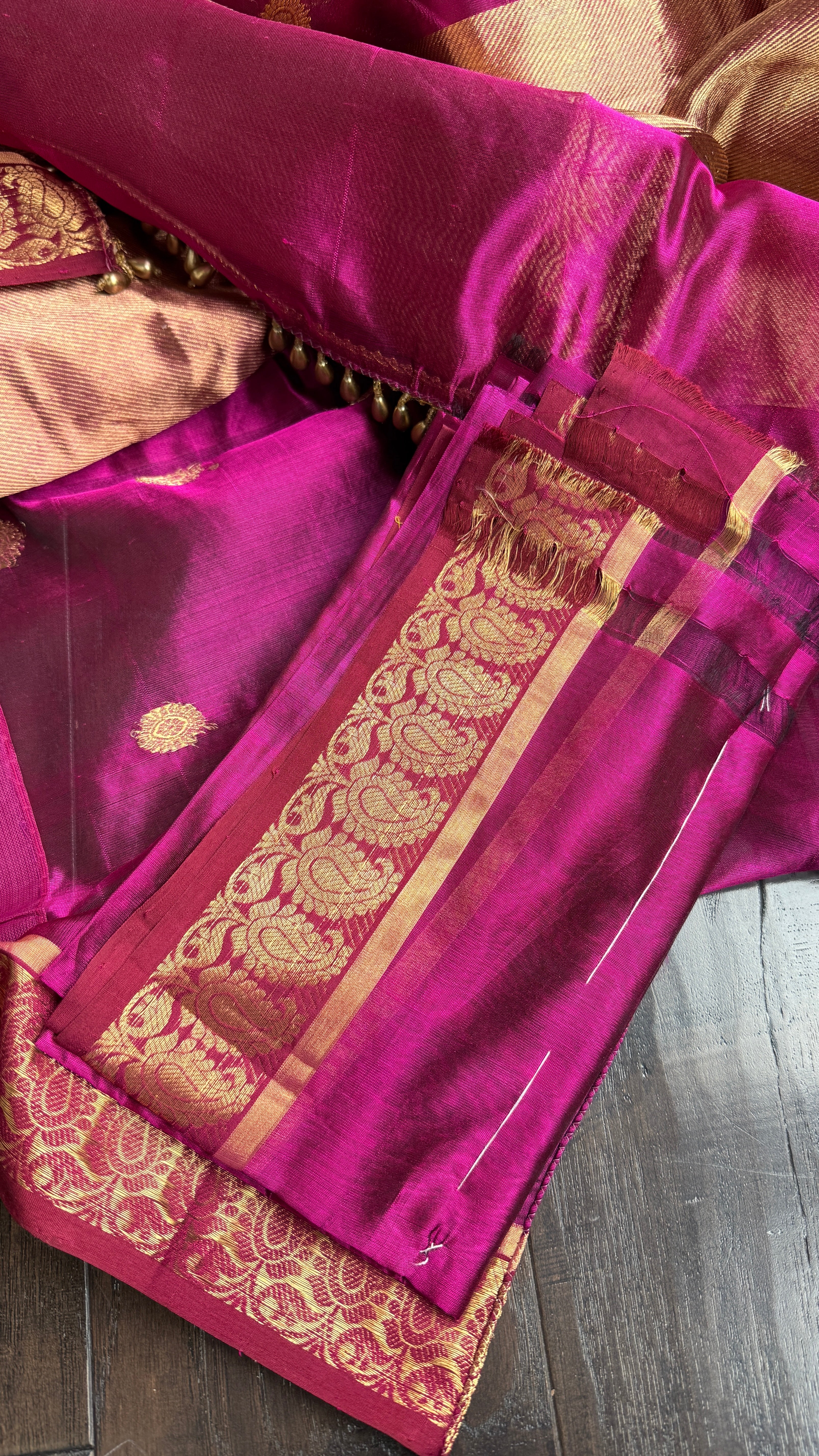 Pure Chanderi Pattu Silk - Magenta Pink Paisley Woven