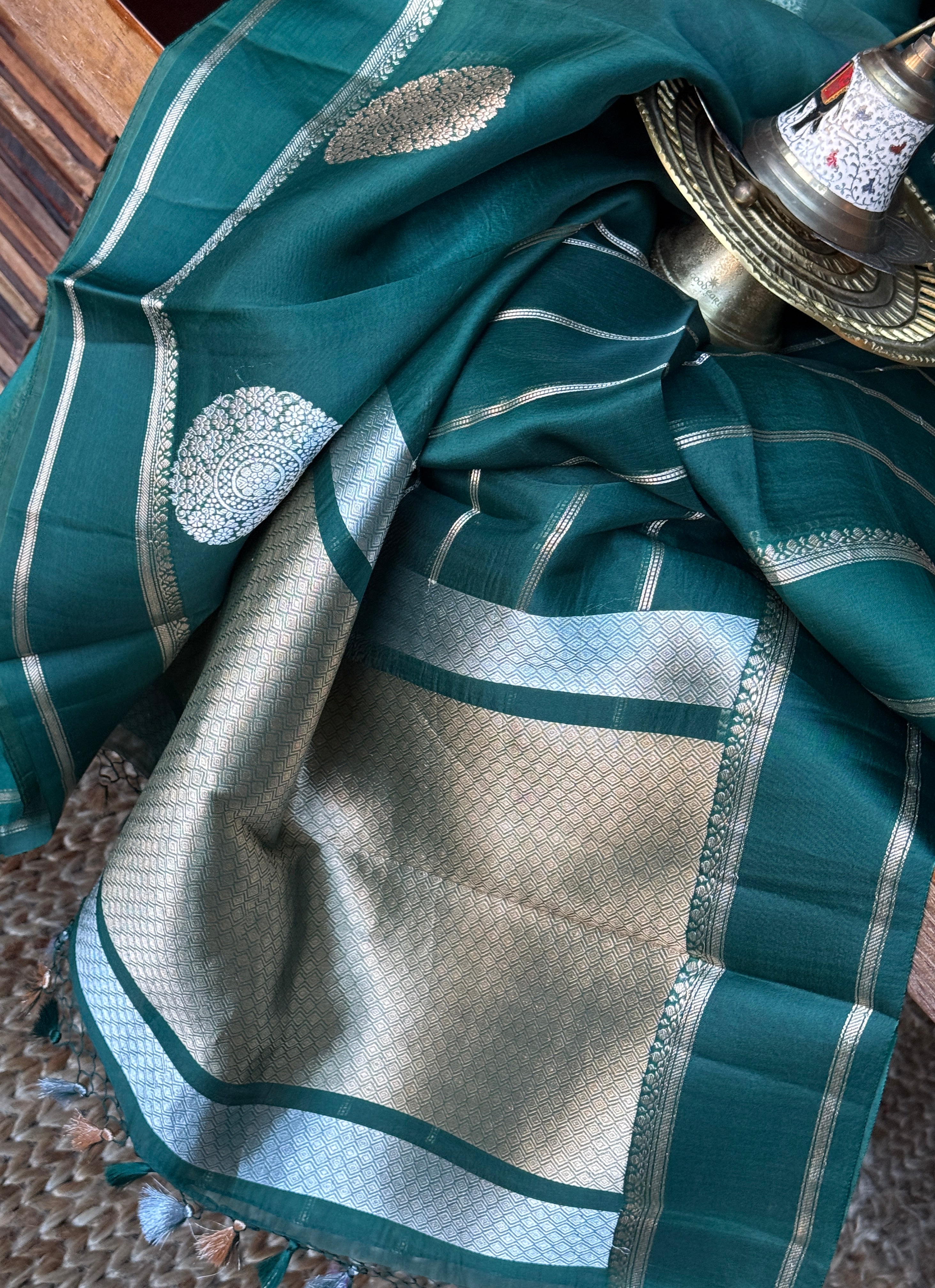 Kora Silk Banarasi - Teal Green