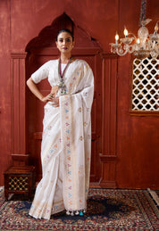 Pure Katan Silk Kadhua Banarasi - White antique Zari