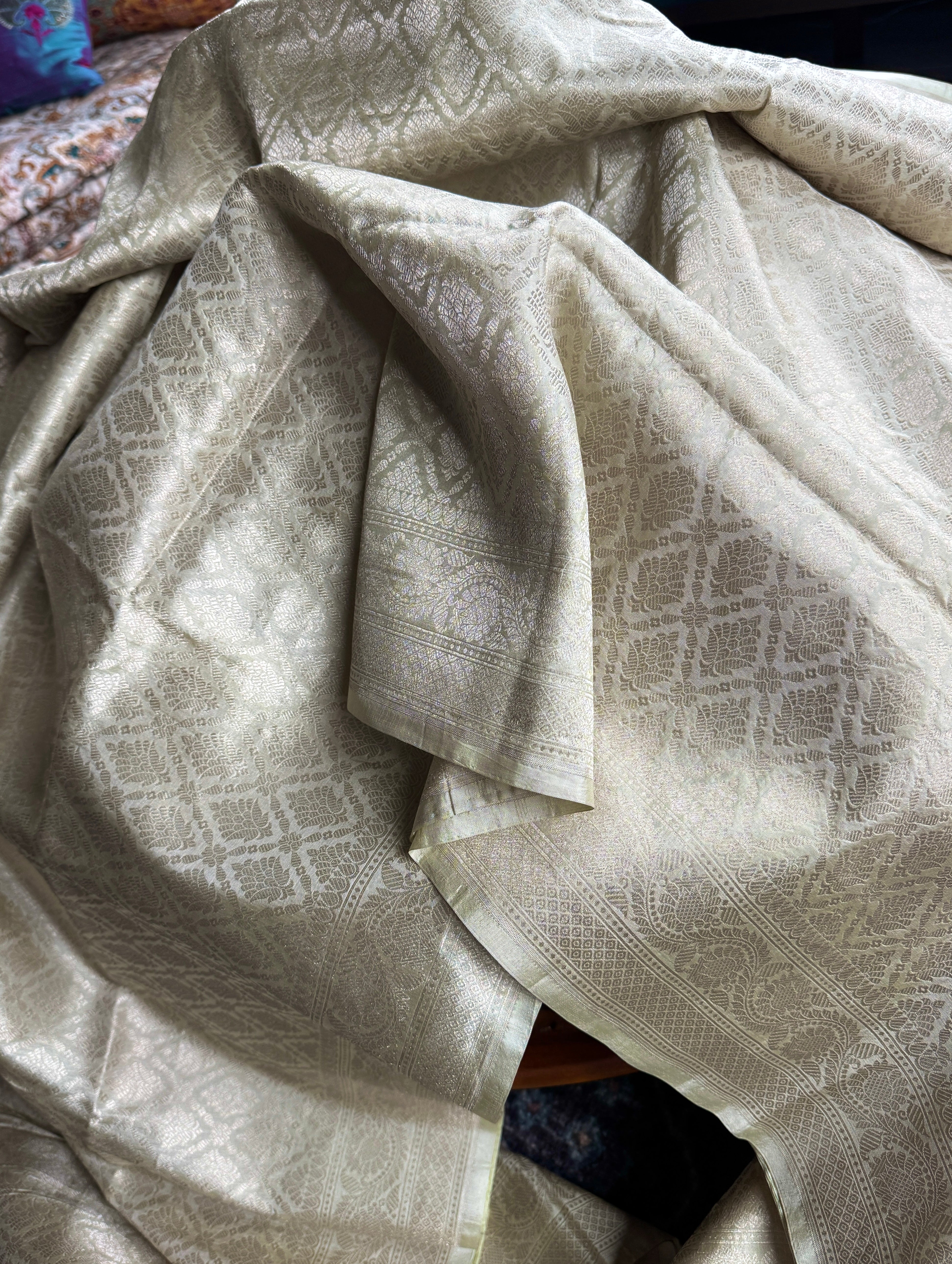 Pure Silk Brocade Kadhua Banarasi - Pale Pista Green