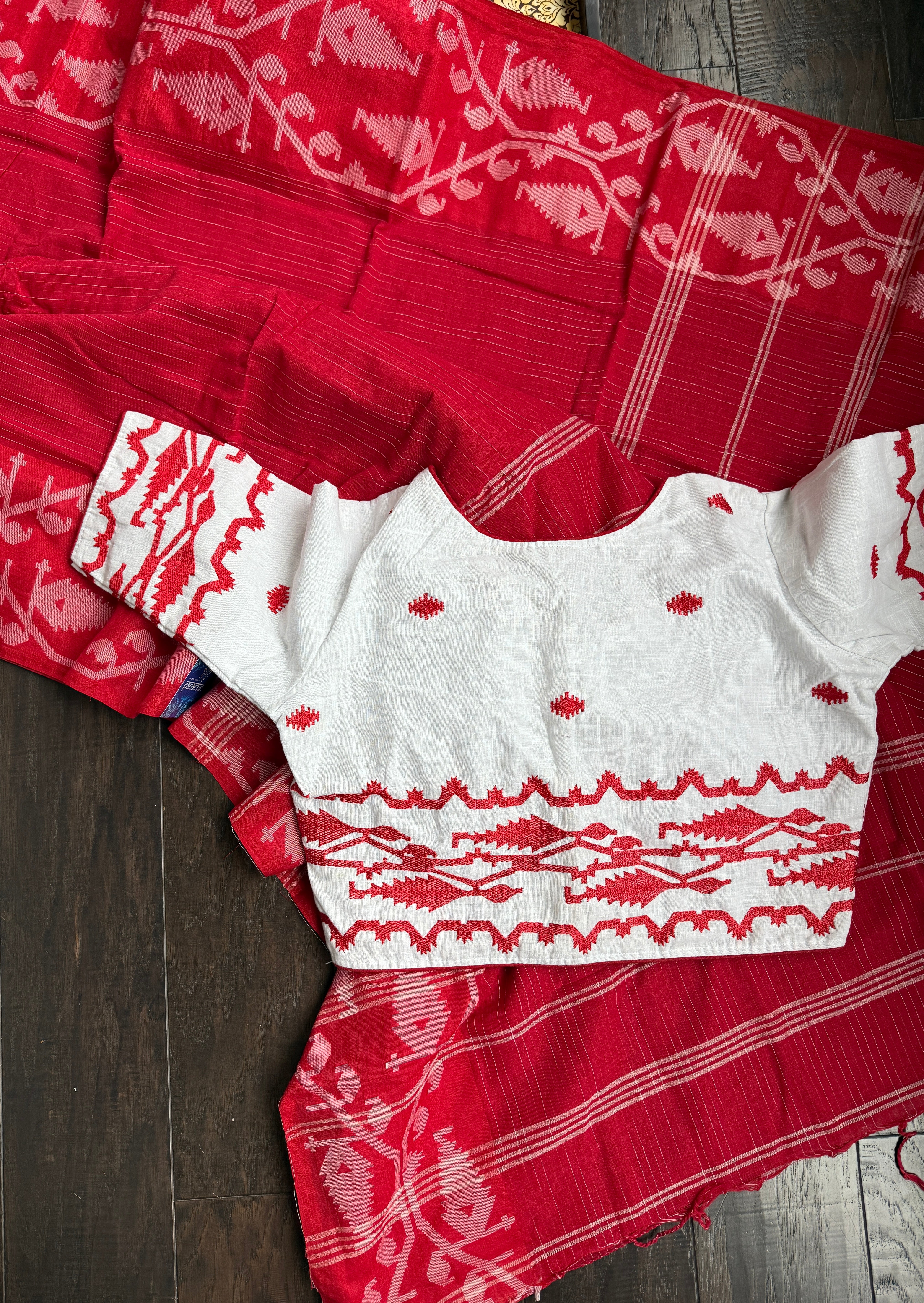 Khadi Cotton Jamdaani Soft - Red White Textured Woven