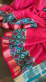 Designer Crepe Silk - Pink Firozi