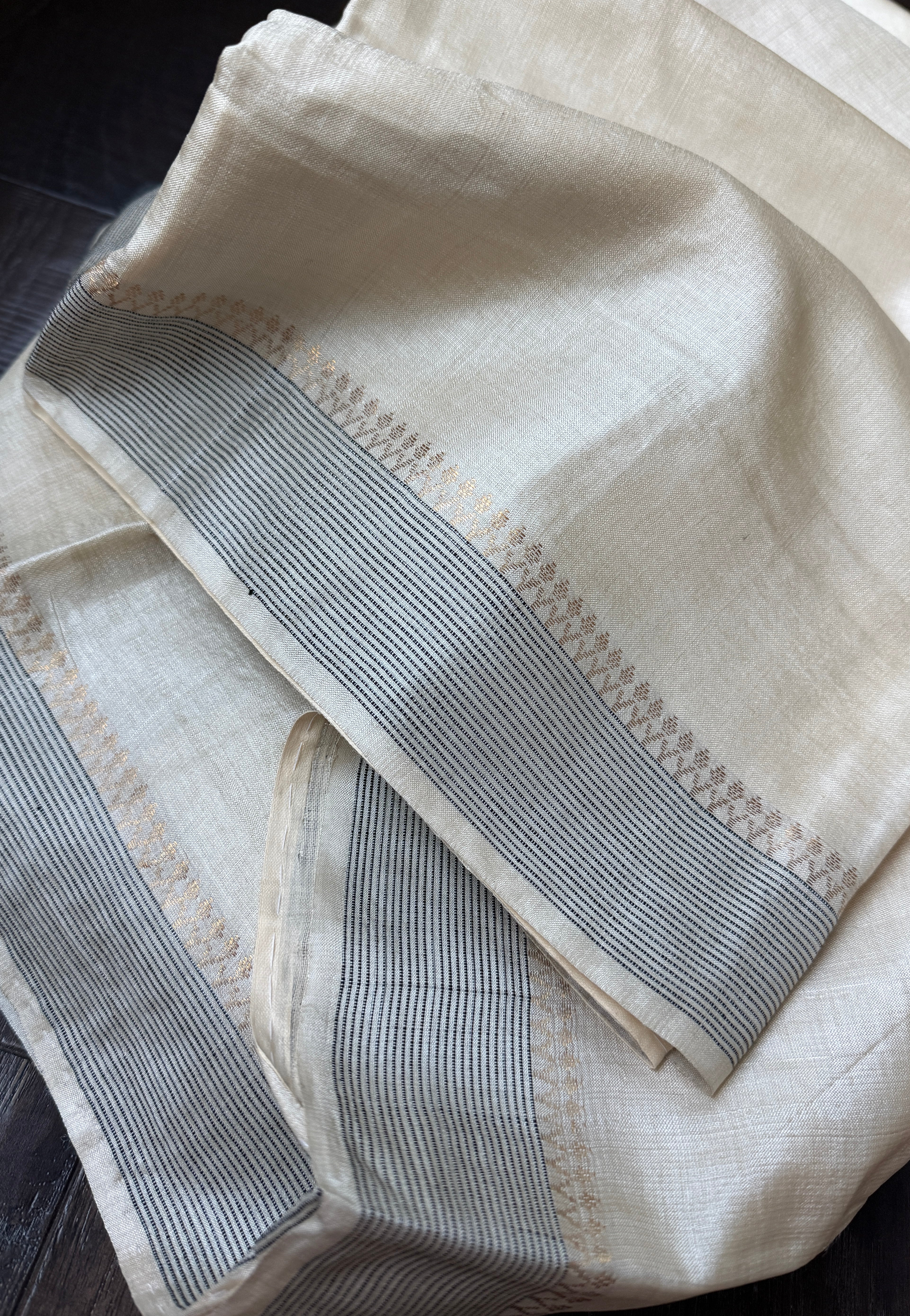 Pure Tussar Silk - Beige Black