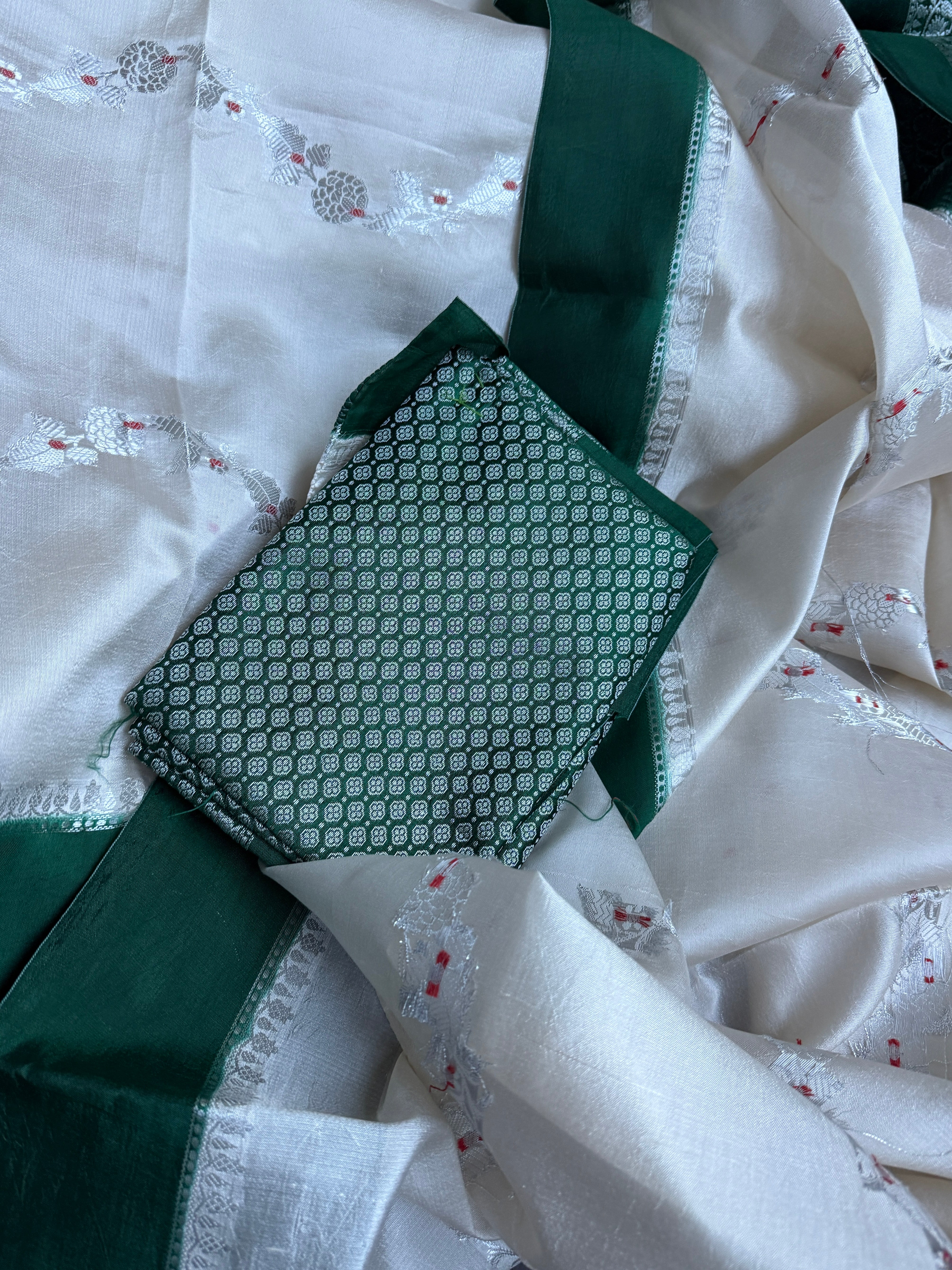 Chiniya Silk Leheriya Banarasi - Off White Green Woven