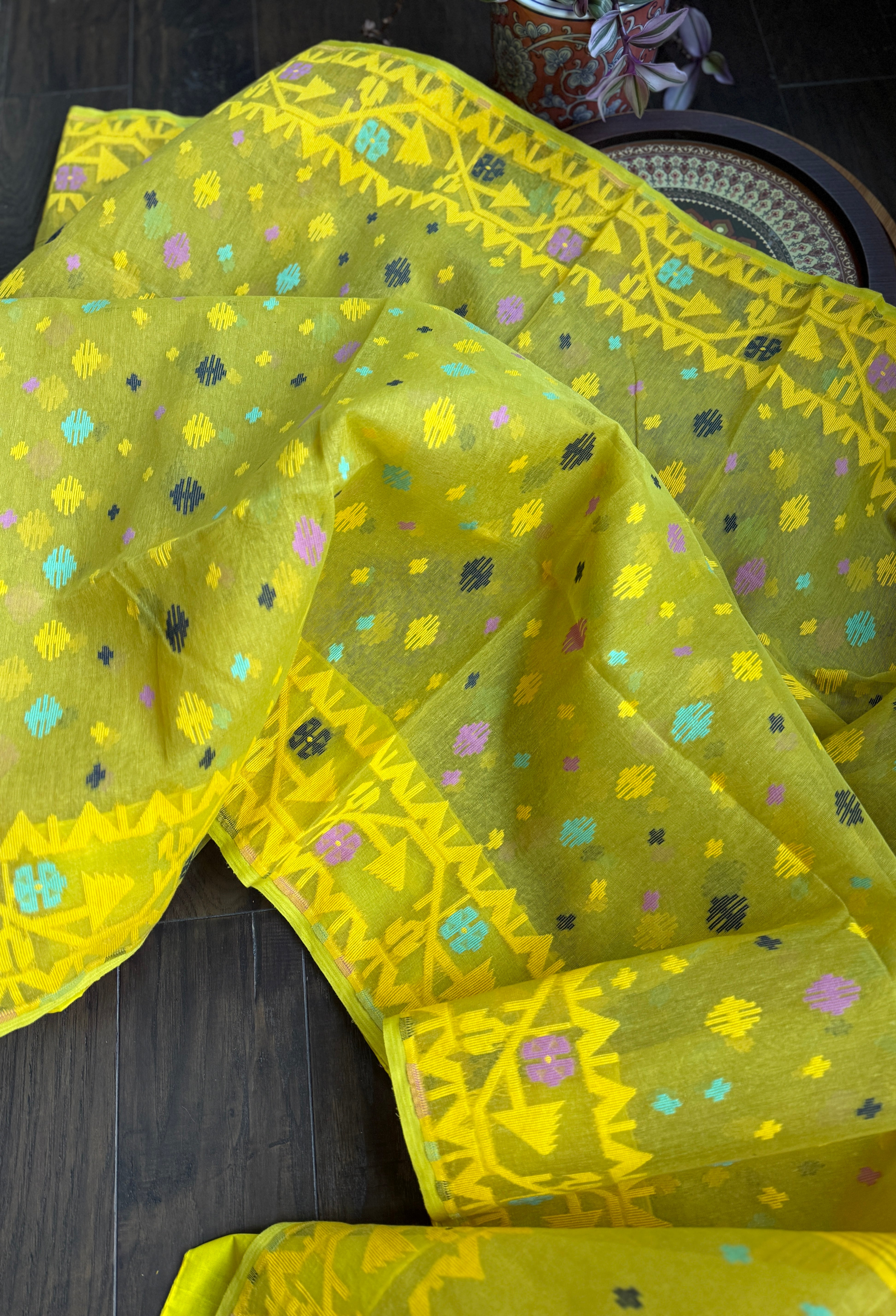Dhakai Jamdani  - Greenish Yellow Resham  Woven
