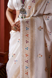 Pure Katan Silk Kadhua Banarasi - White antique Zari