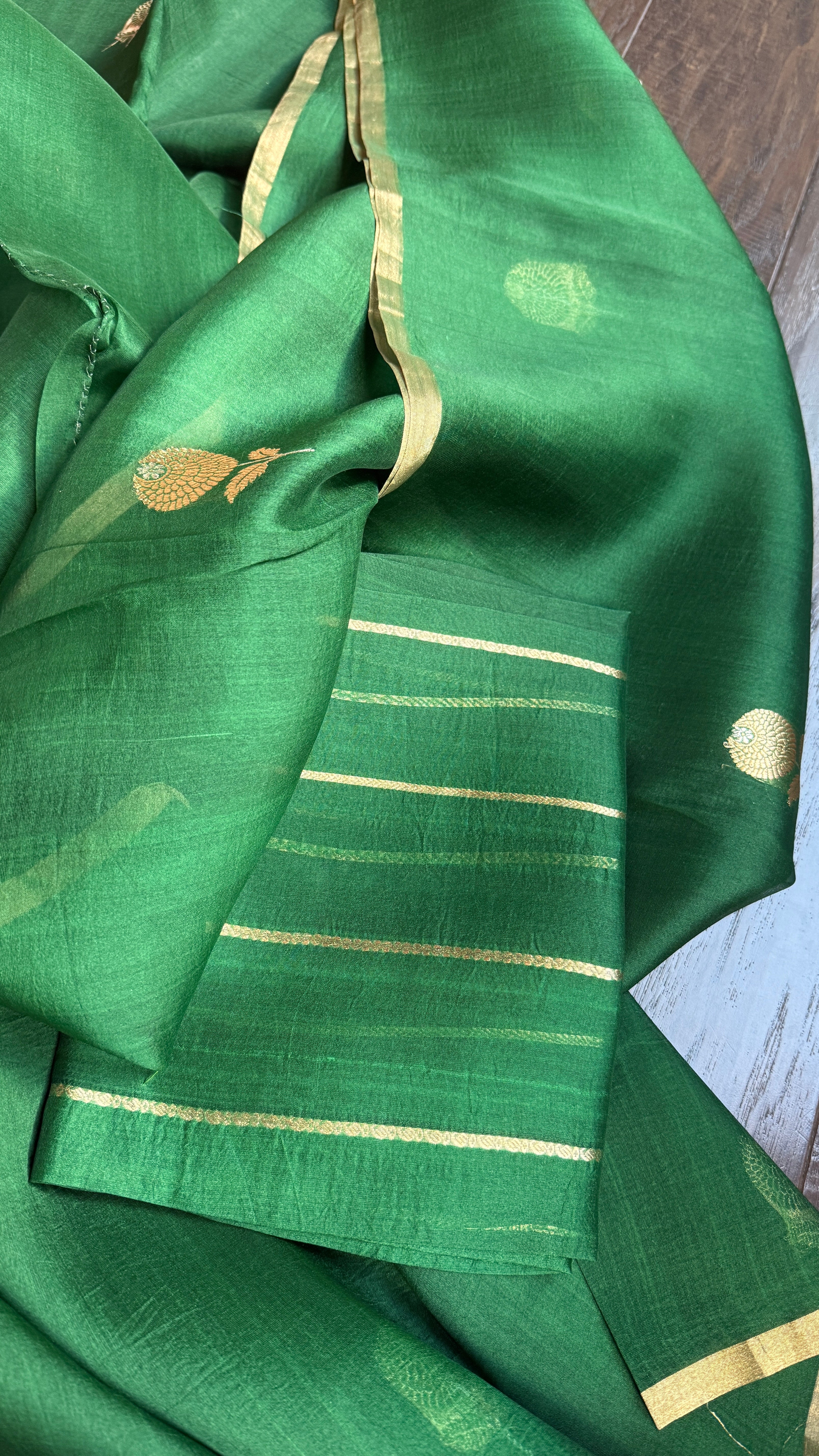 Kora Silk Banarasi - Emerald Green