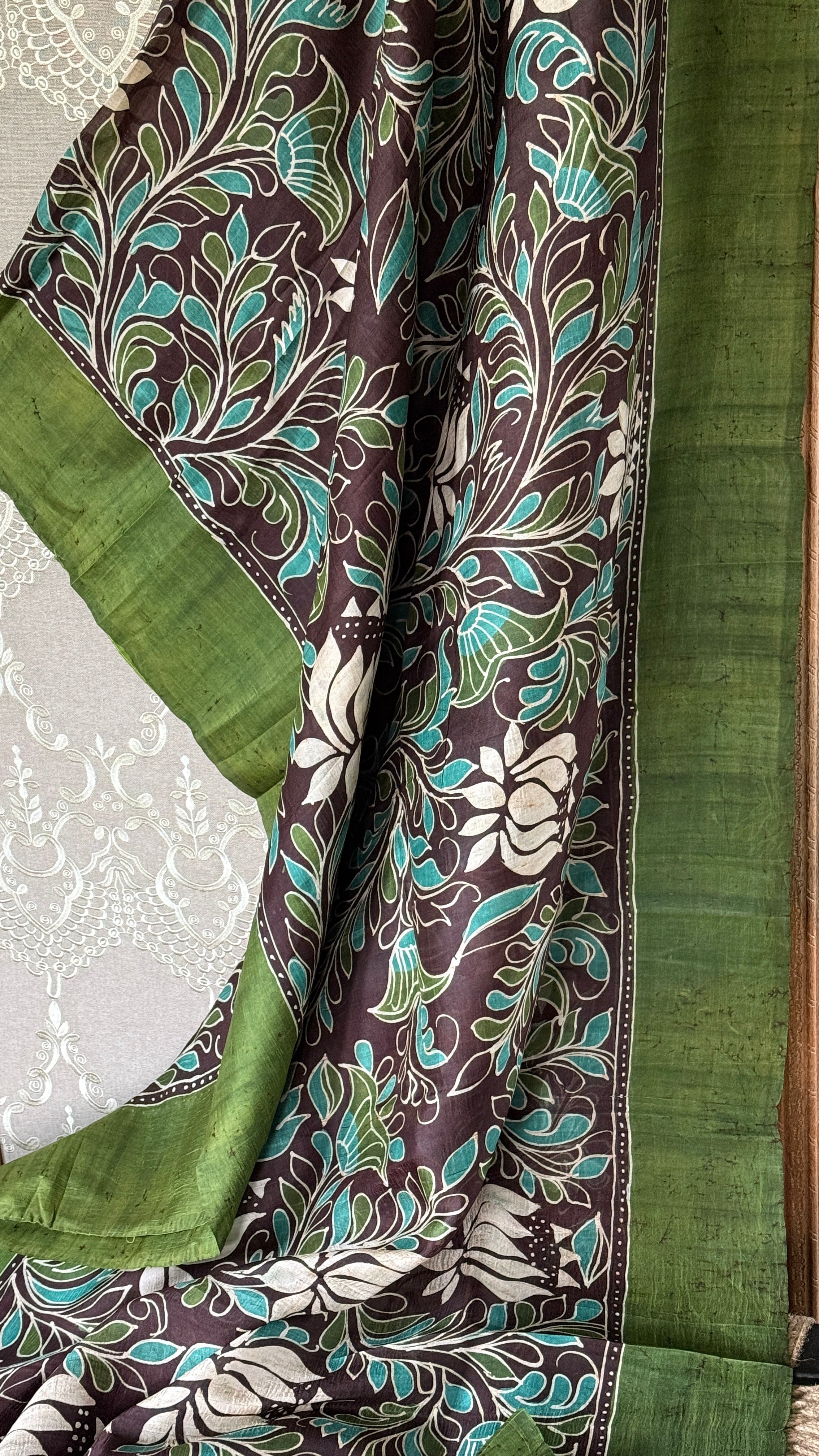 Bishnupur Silk Batik Soru Tuli -  Green Brown