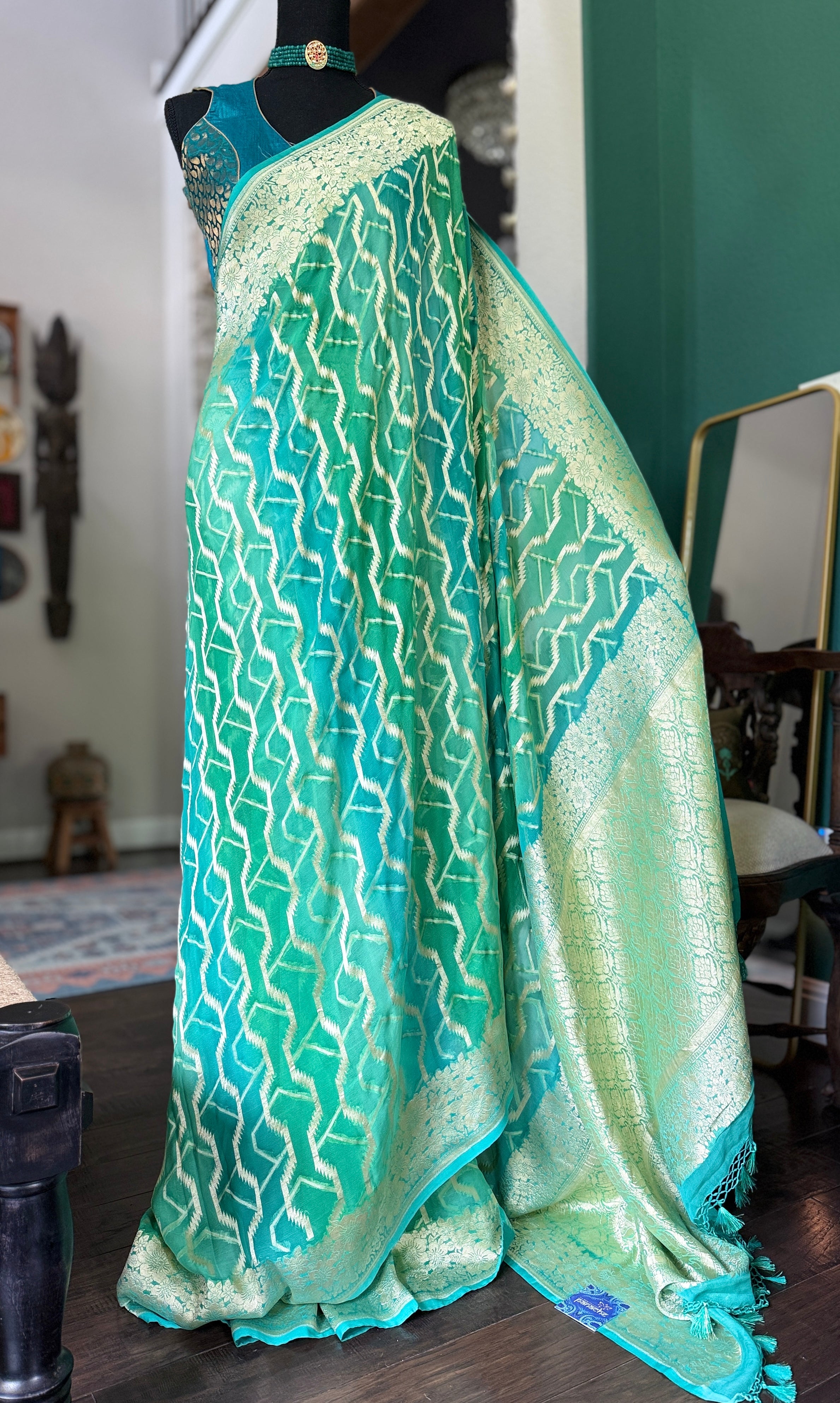 Khaddi Georgette Shaded Banarasi - Sea Green Mint