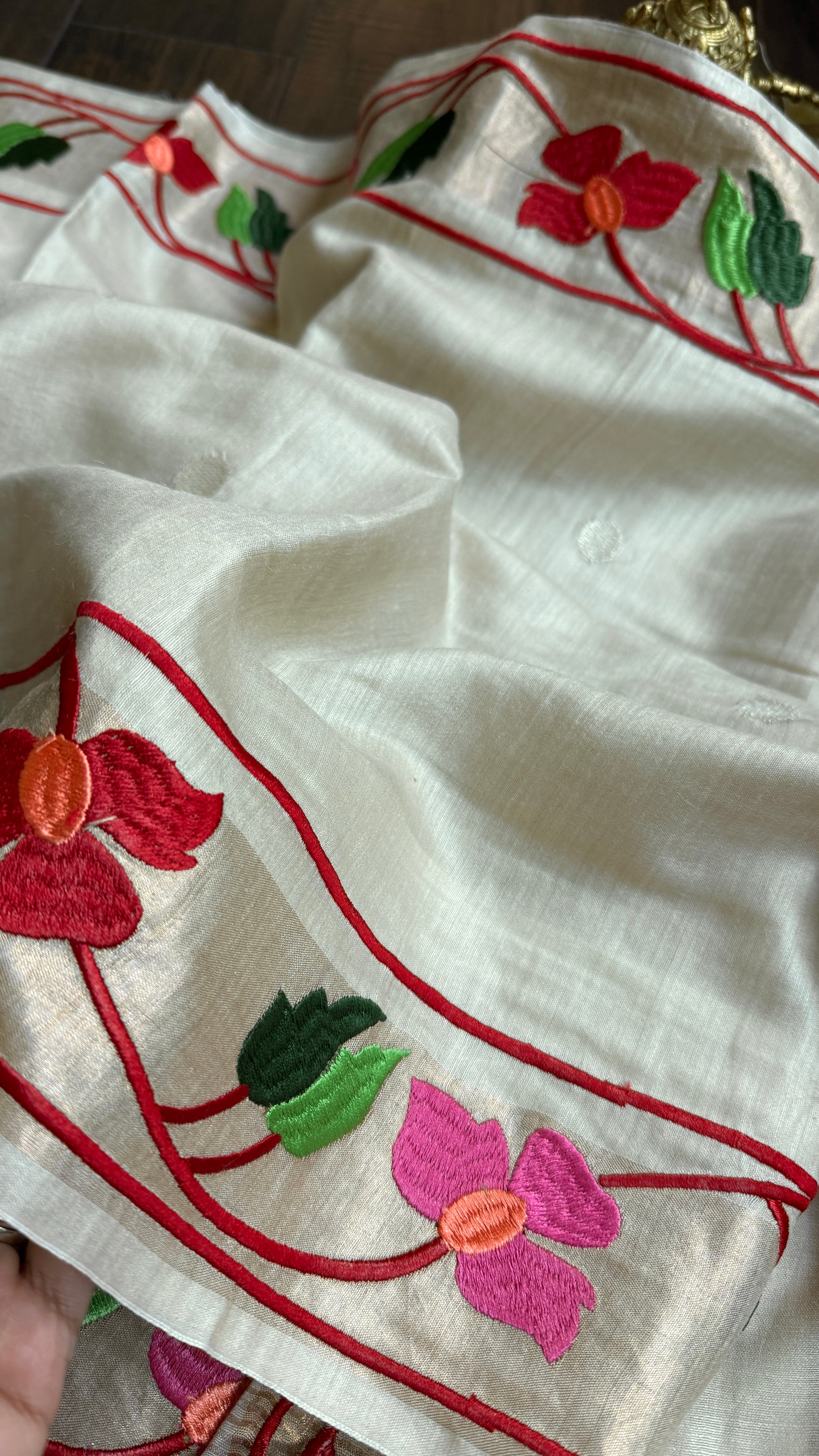 Embroidered Muga Silk - Beige Paithani