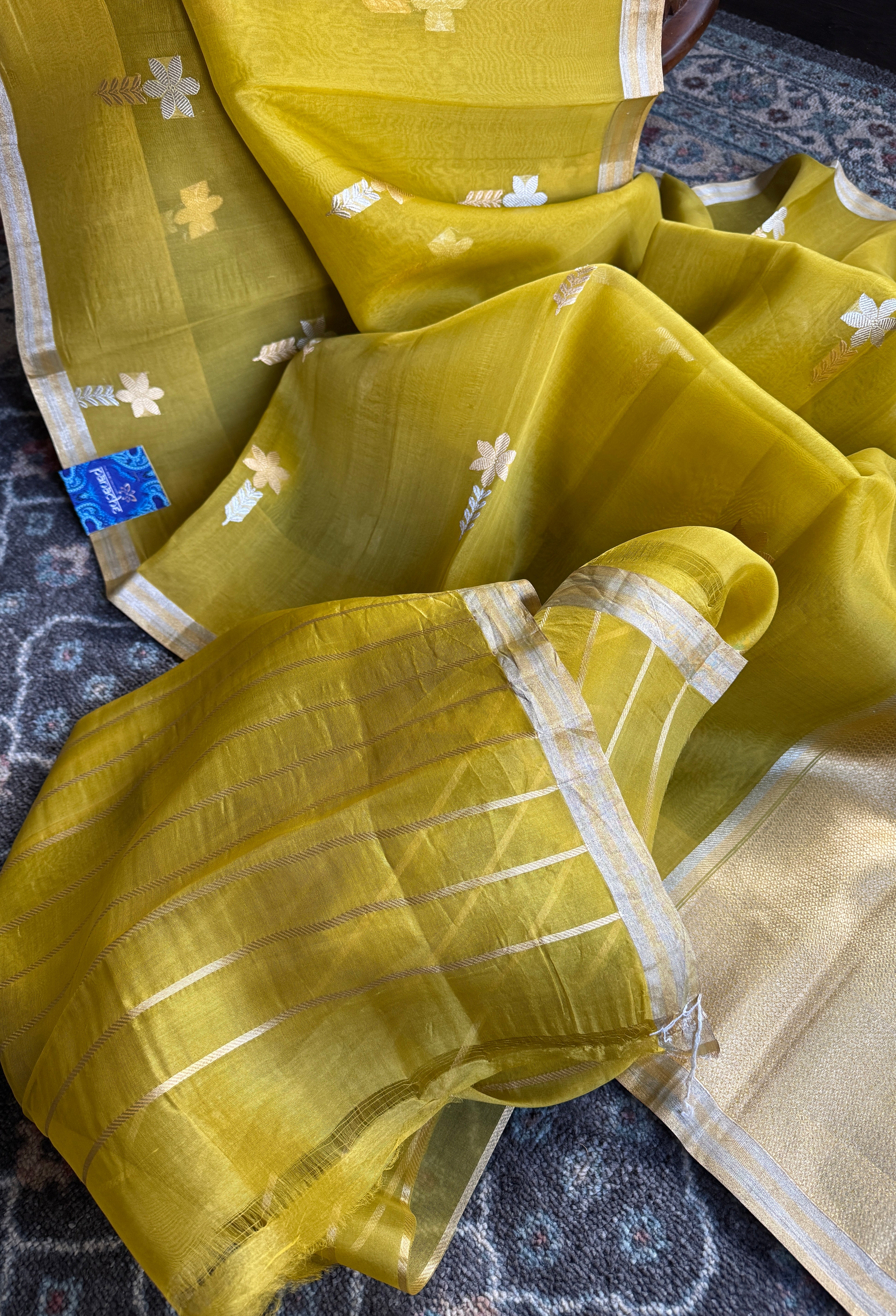 Pure Kora Silk Banarasi - Ochre Green Kadhua