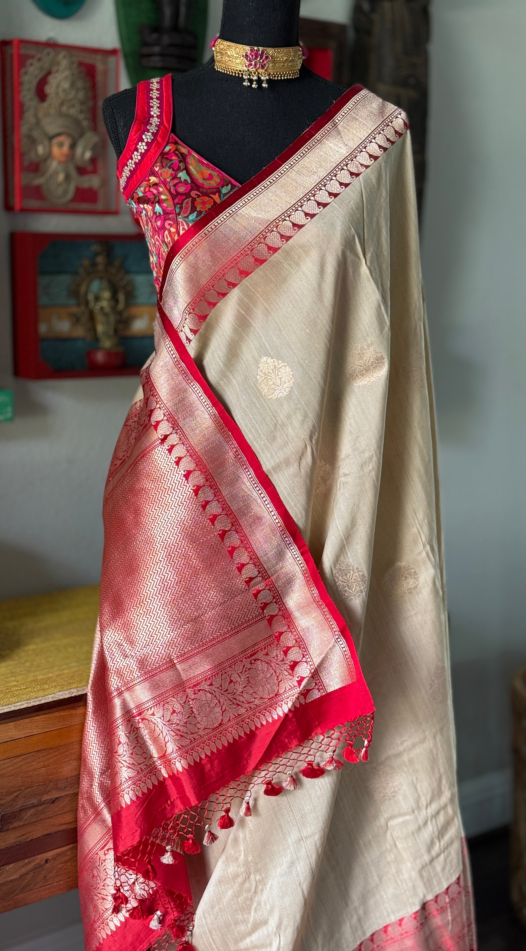 Tussar Silk Banarasi - Tan Beige Red
