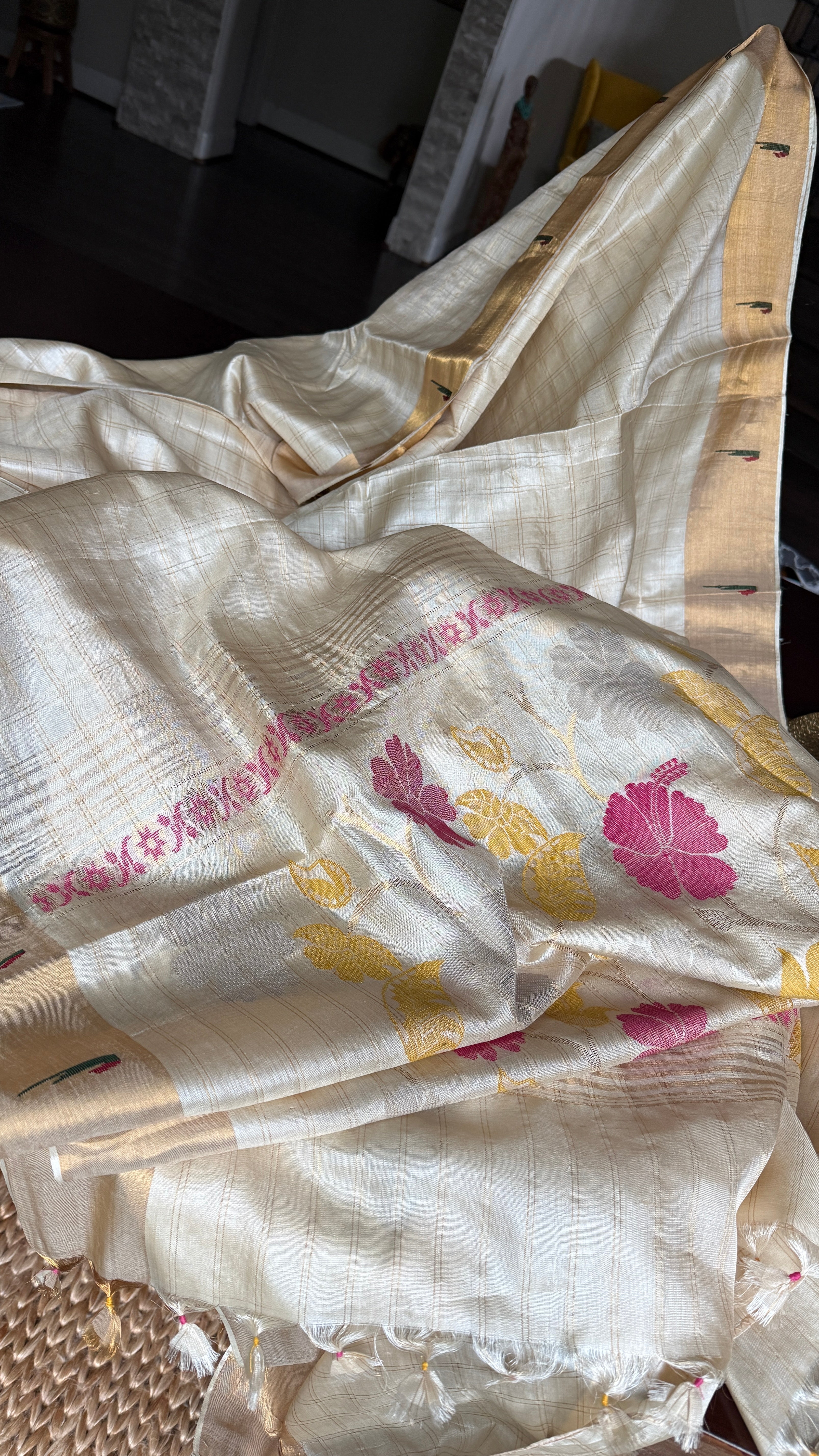 Tussar Silk Paithani Single Munia - Golden Beige Handwoven