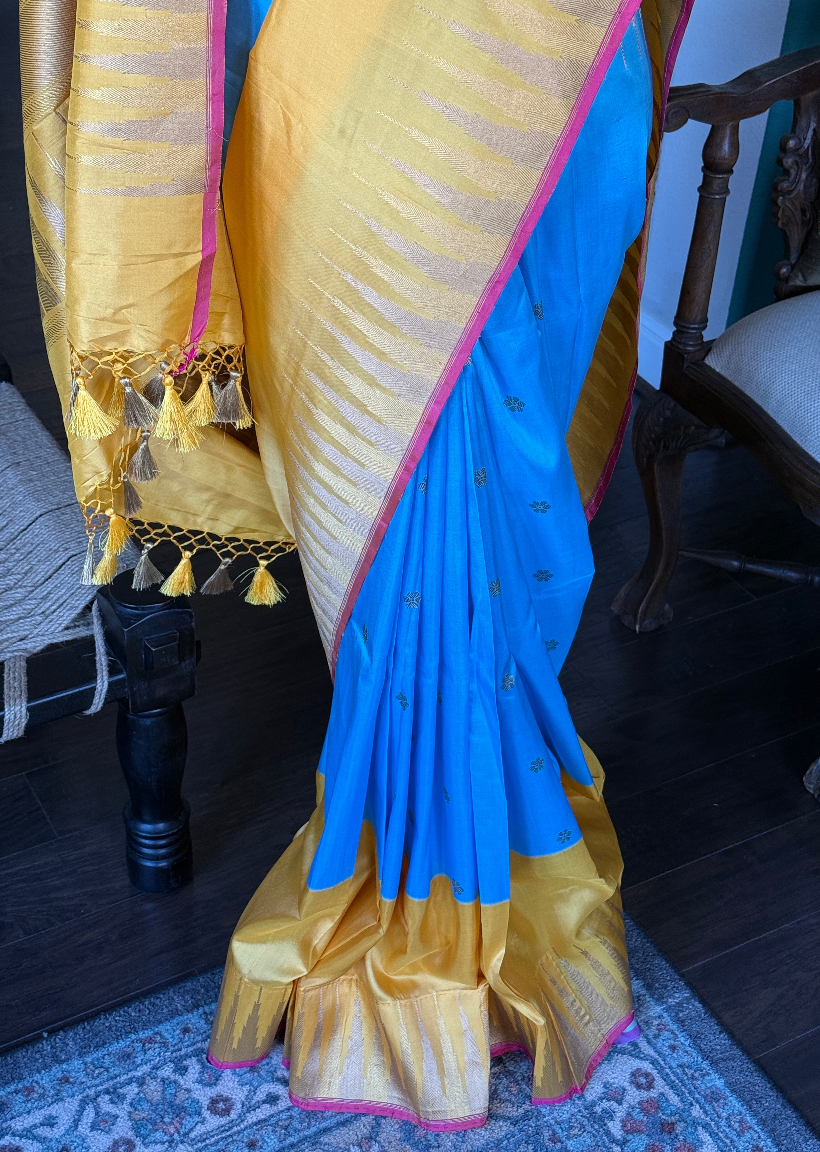 Pure Silk Katan Banarasi - Blue Yellow Kadwa