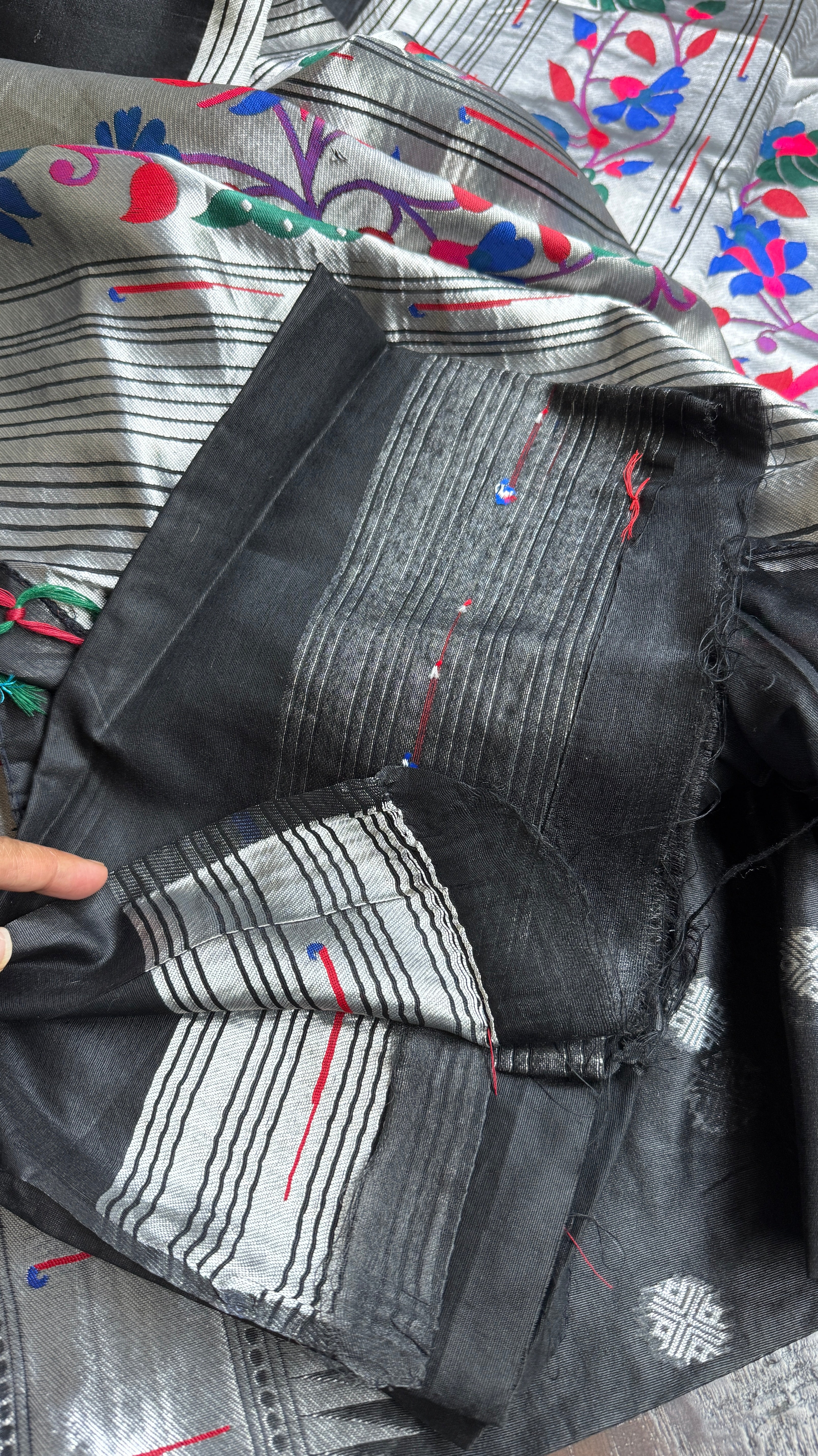 Cotton Silk Paithani - Black Silver Woven