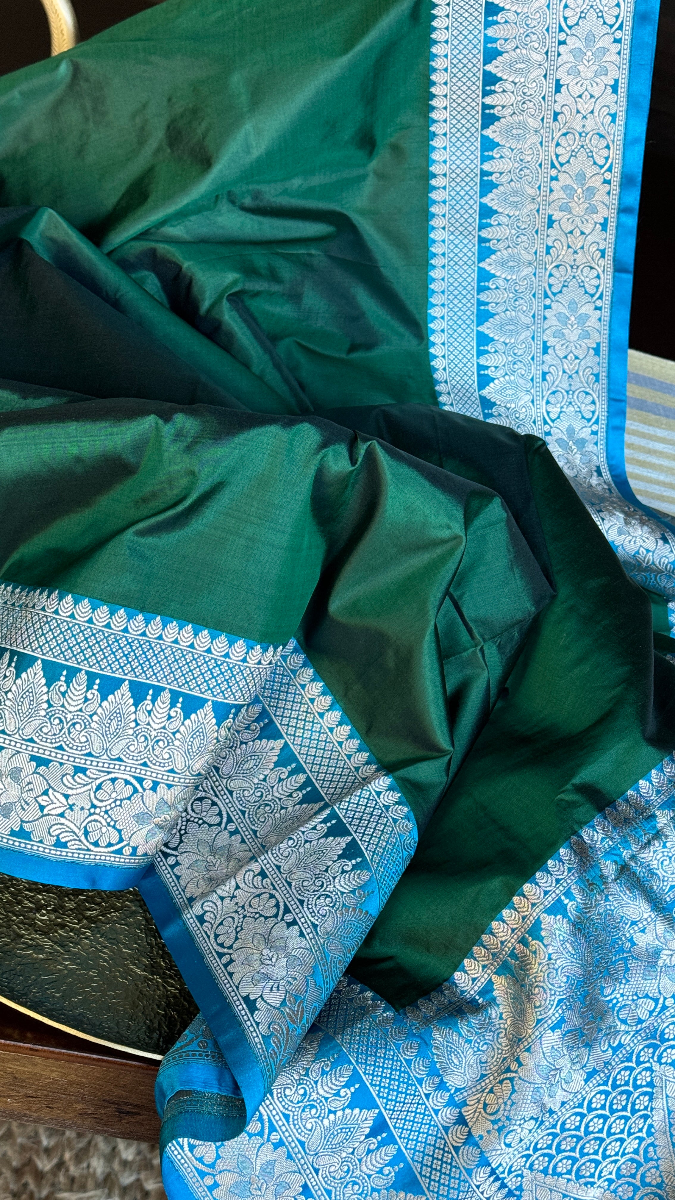 Pure Silk Katan Banarasi- Green Blue Kadhua