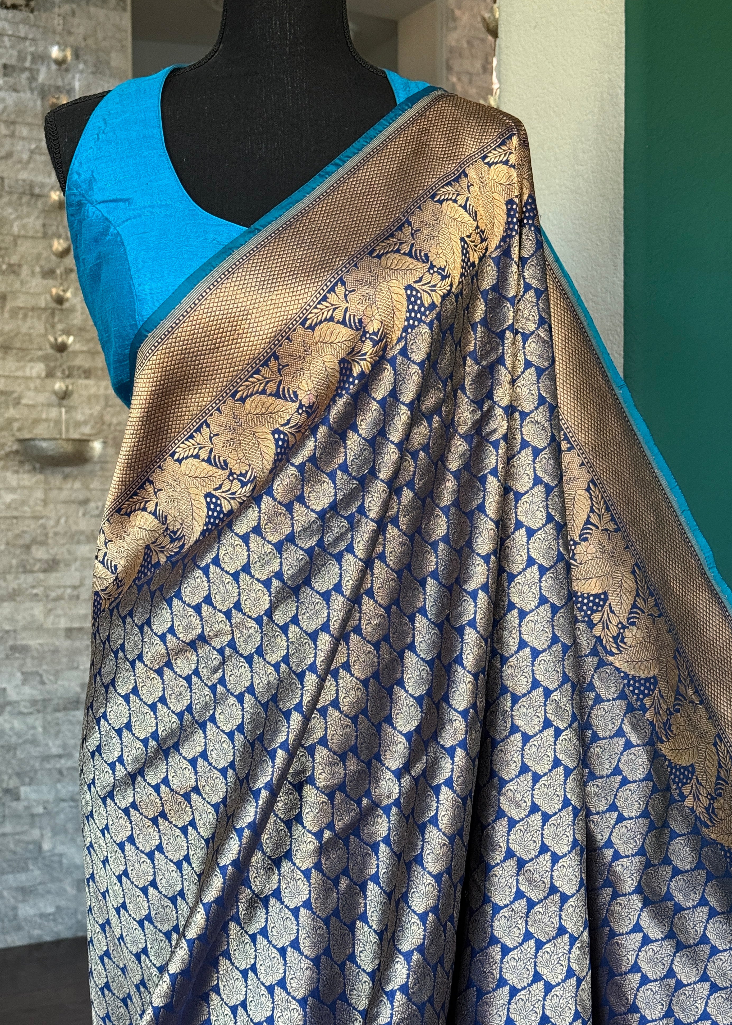 Brocade Pure Silk Banarasi - Blue Antique Golden Zari