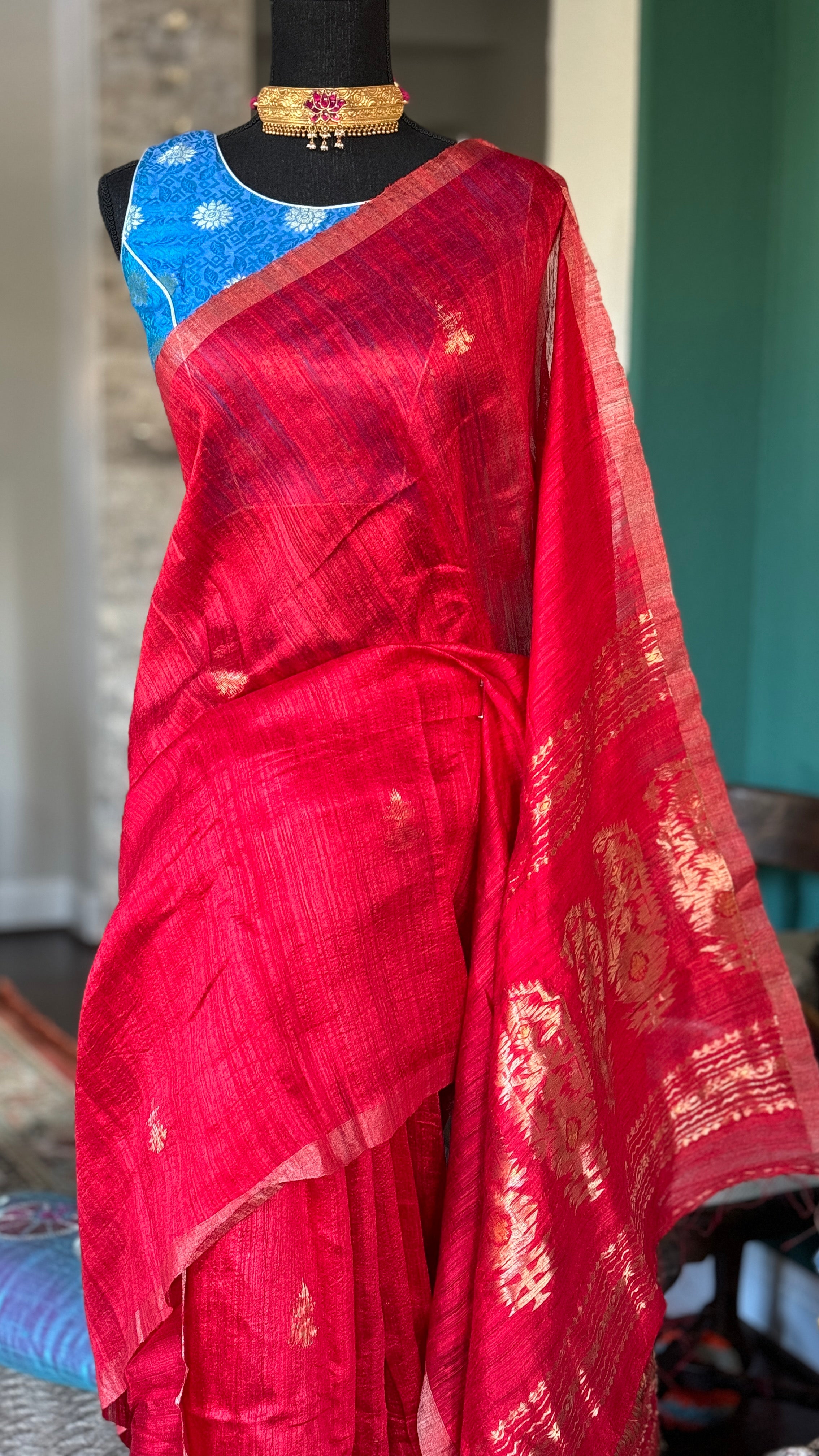 Pure Matka Silk Jamdaani - Red Woven