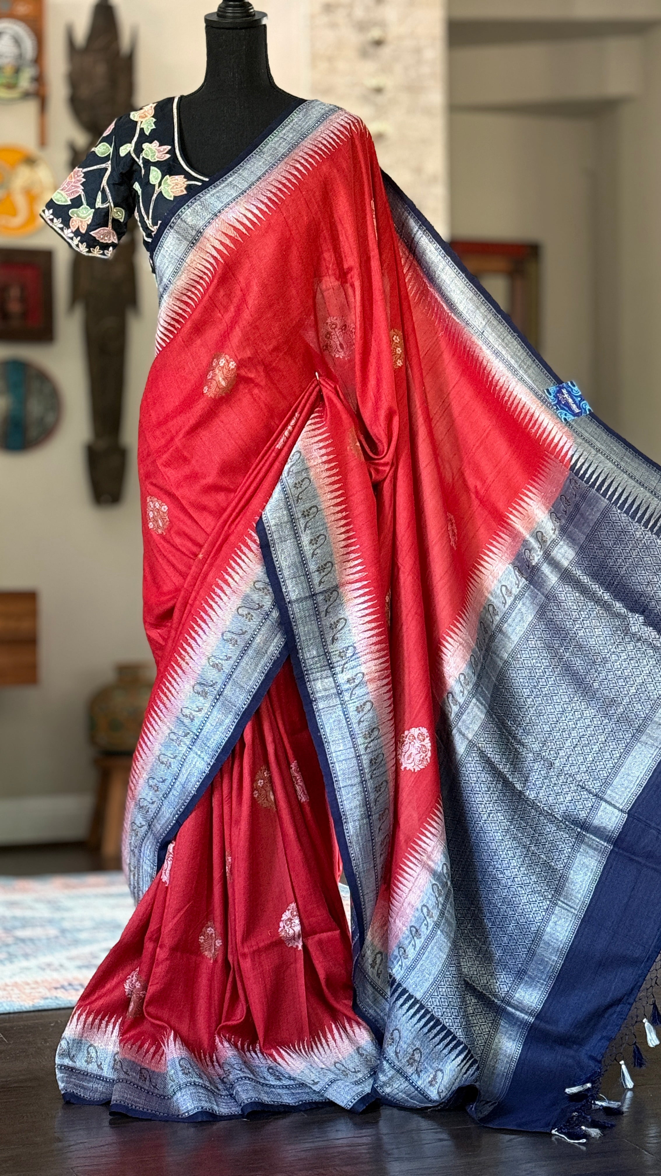 Tussar Georgette Banarasi - Red Navy Blue Kadwa