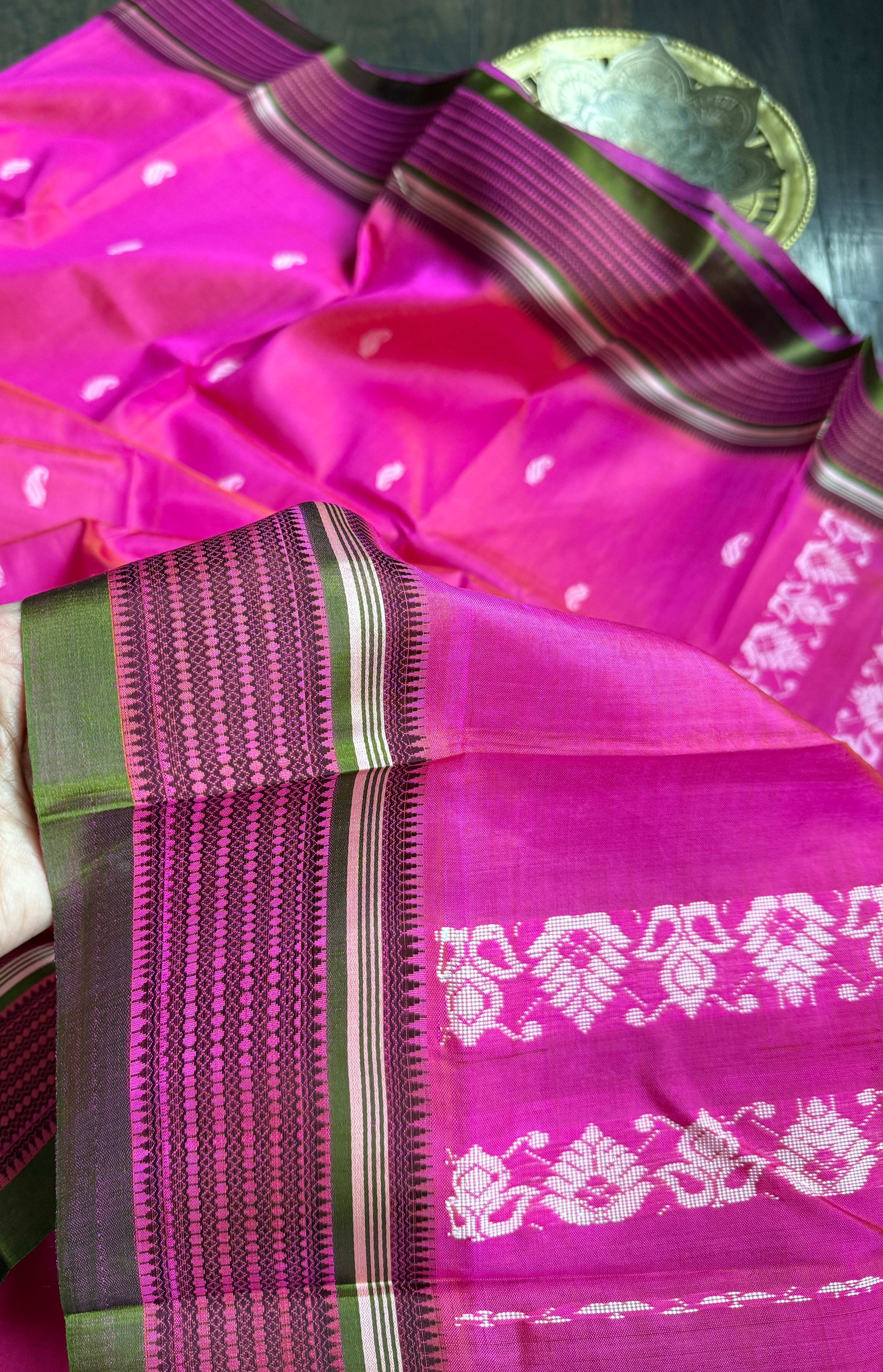 Pure Garad Silk- Pink Green
