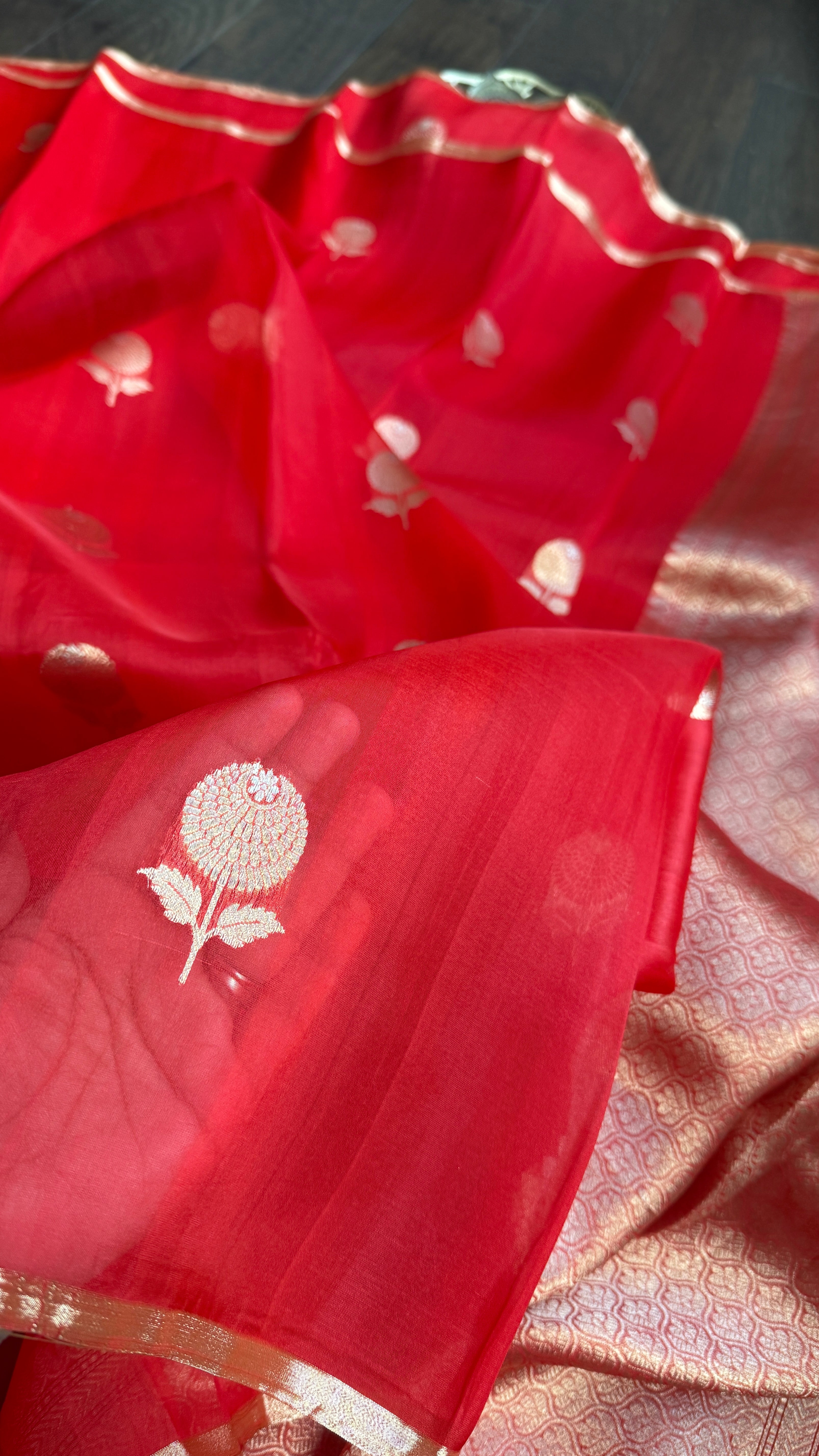 Kora Silk Banarasi - Red
