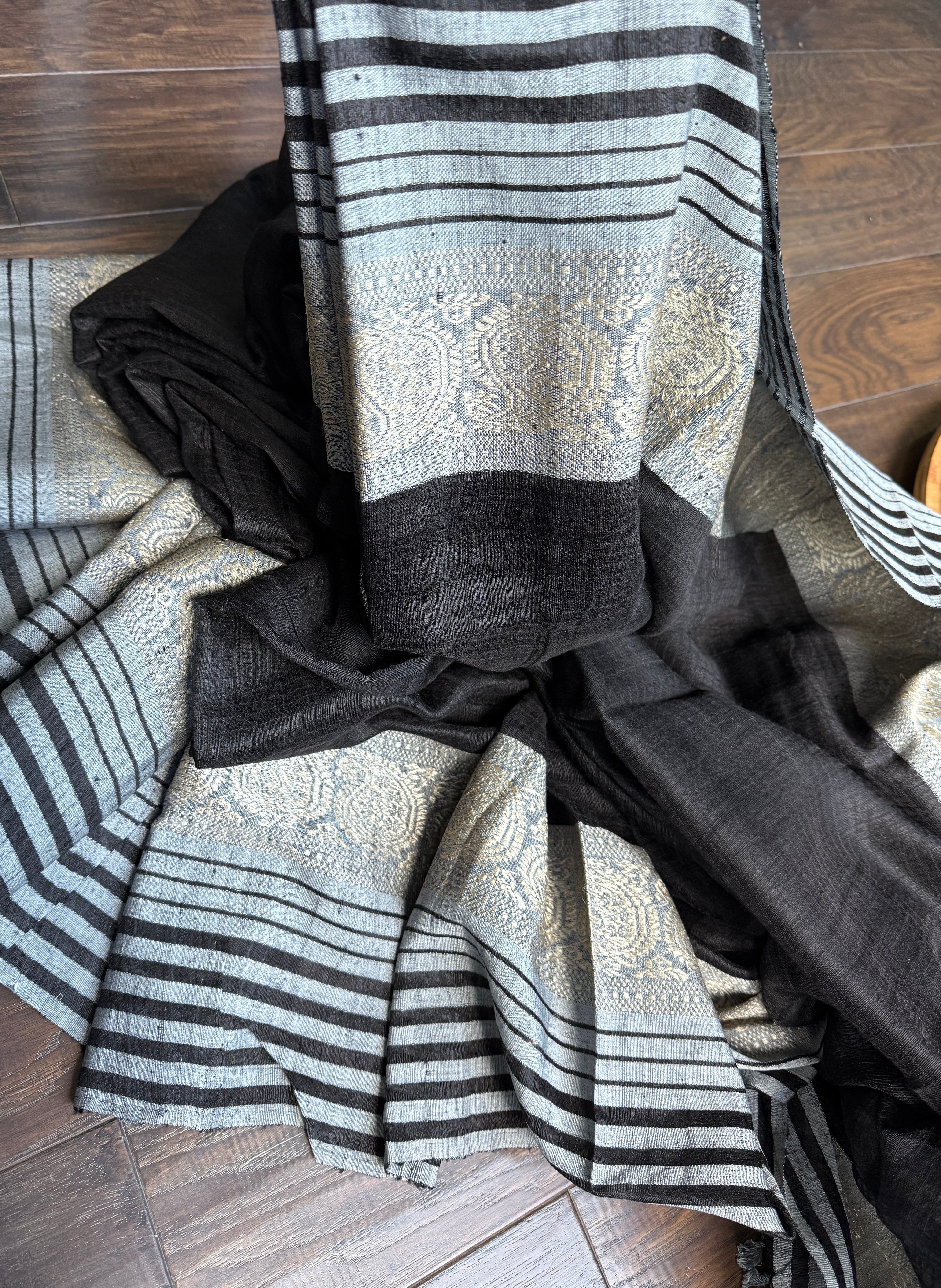 Pure Matka Silk Handwoven - Black Grey