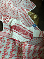 Jamdaani - White Red Zari Woven