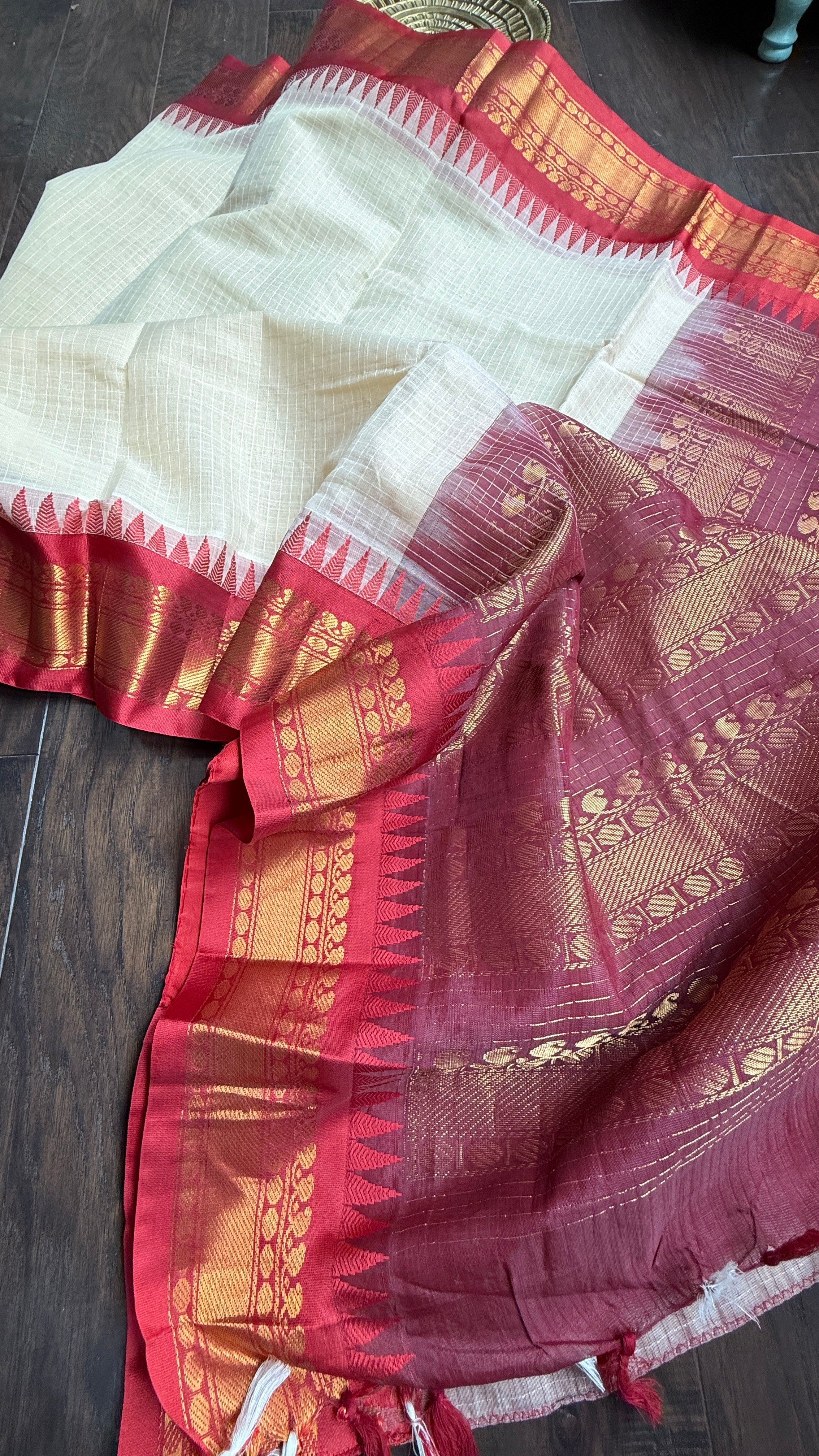 Cotton Gadwal - Beige Maroon