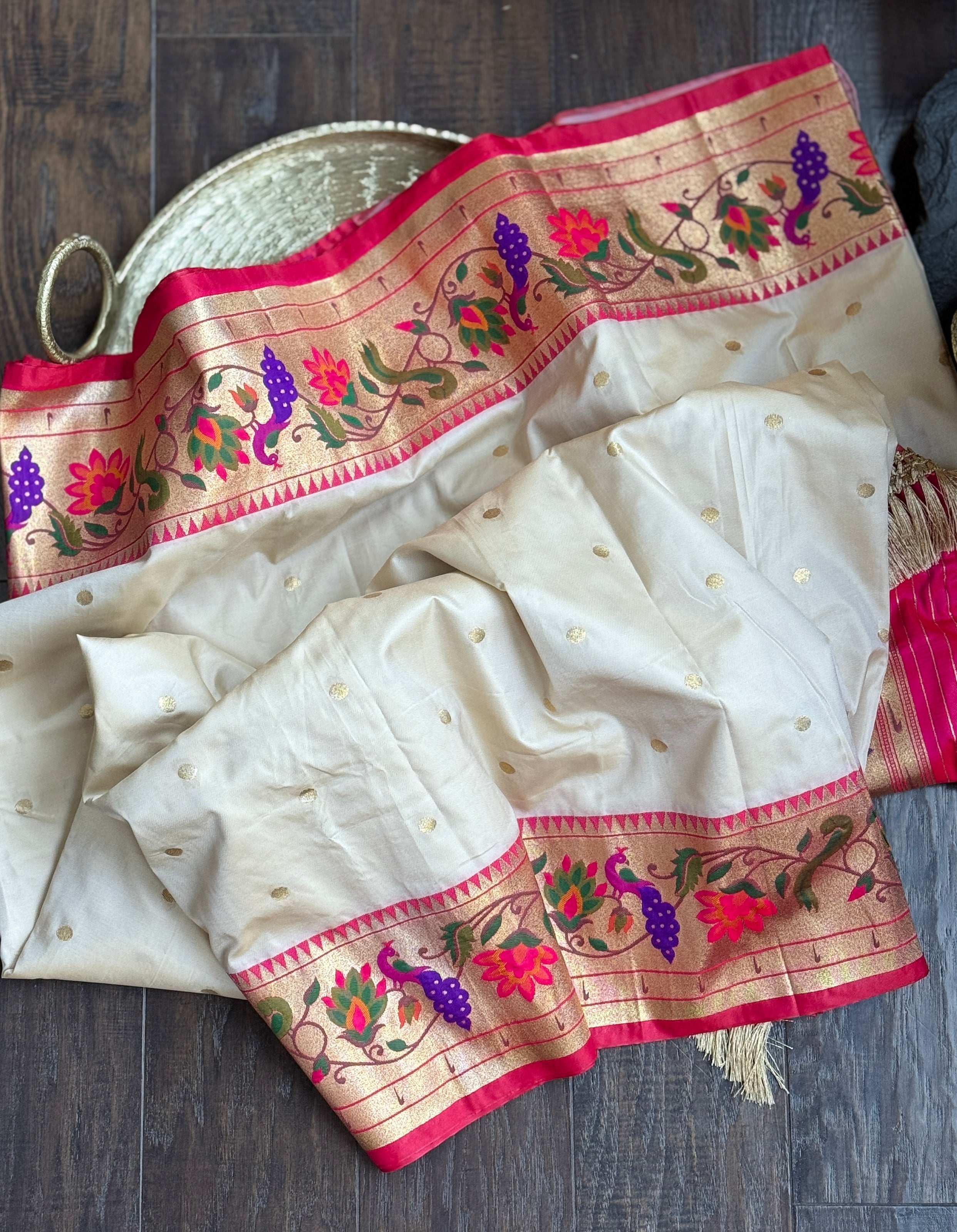 Pure Silk Paithani Single Munia - Cream Red Woven