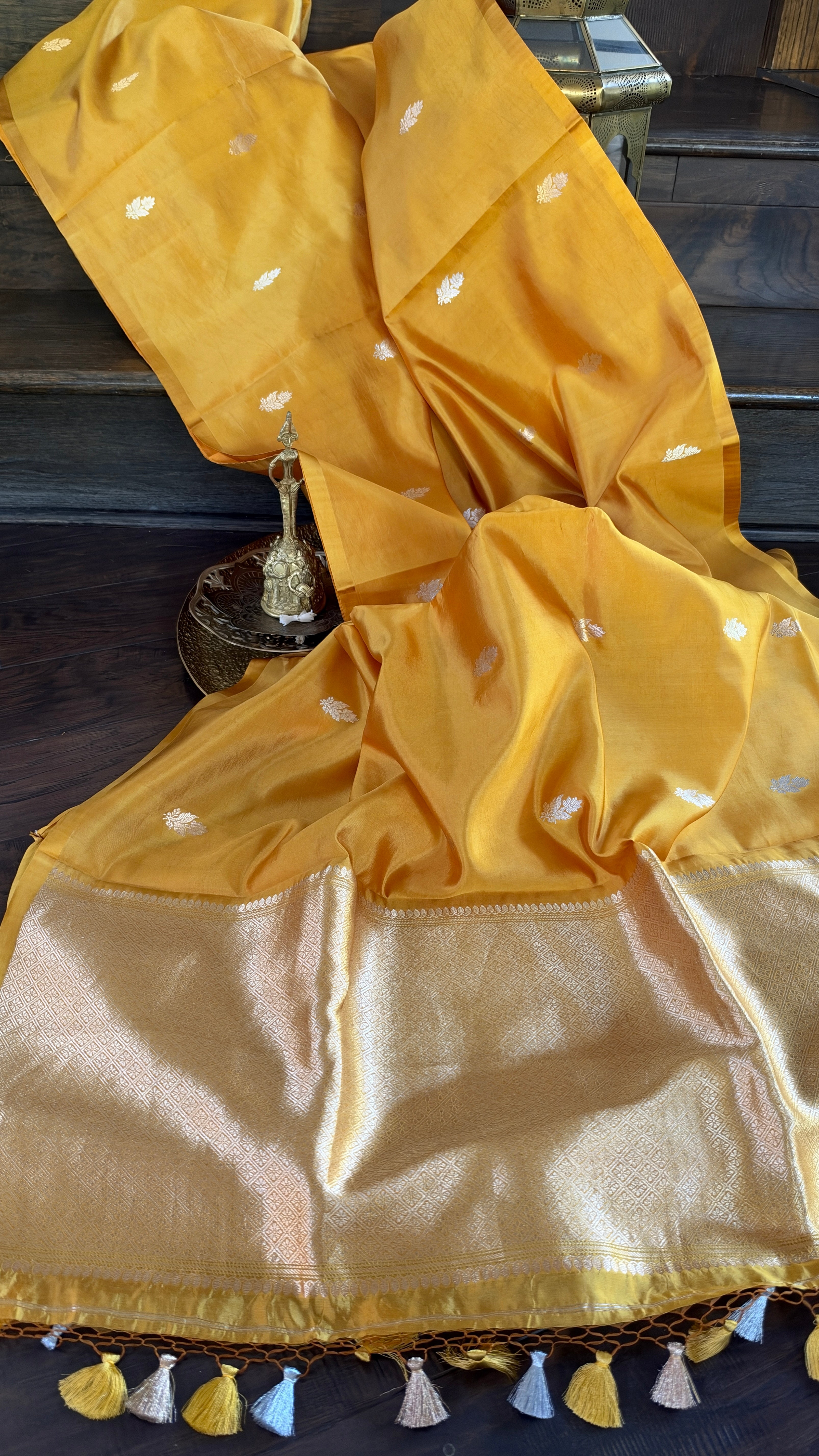 Pure Silk Banarasi Khadhua - Yellow Golden Zari