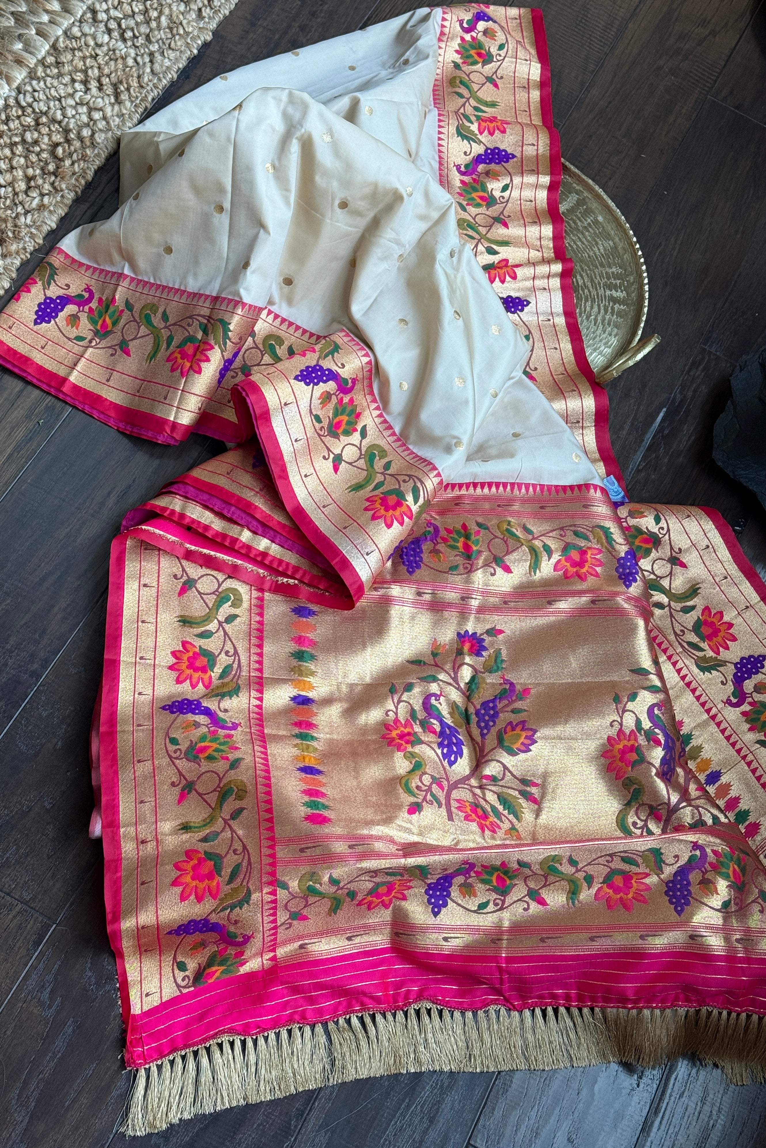 Pure Silk Paithani Single Munia - Cream Red Woven