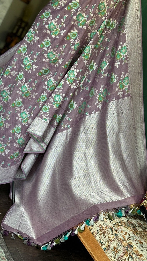 Khaddi Tussar Banarasi -   Grey Mauve Green Antique Zari