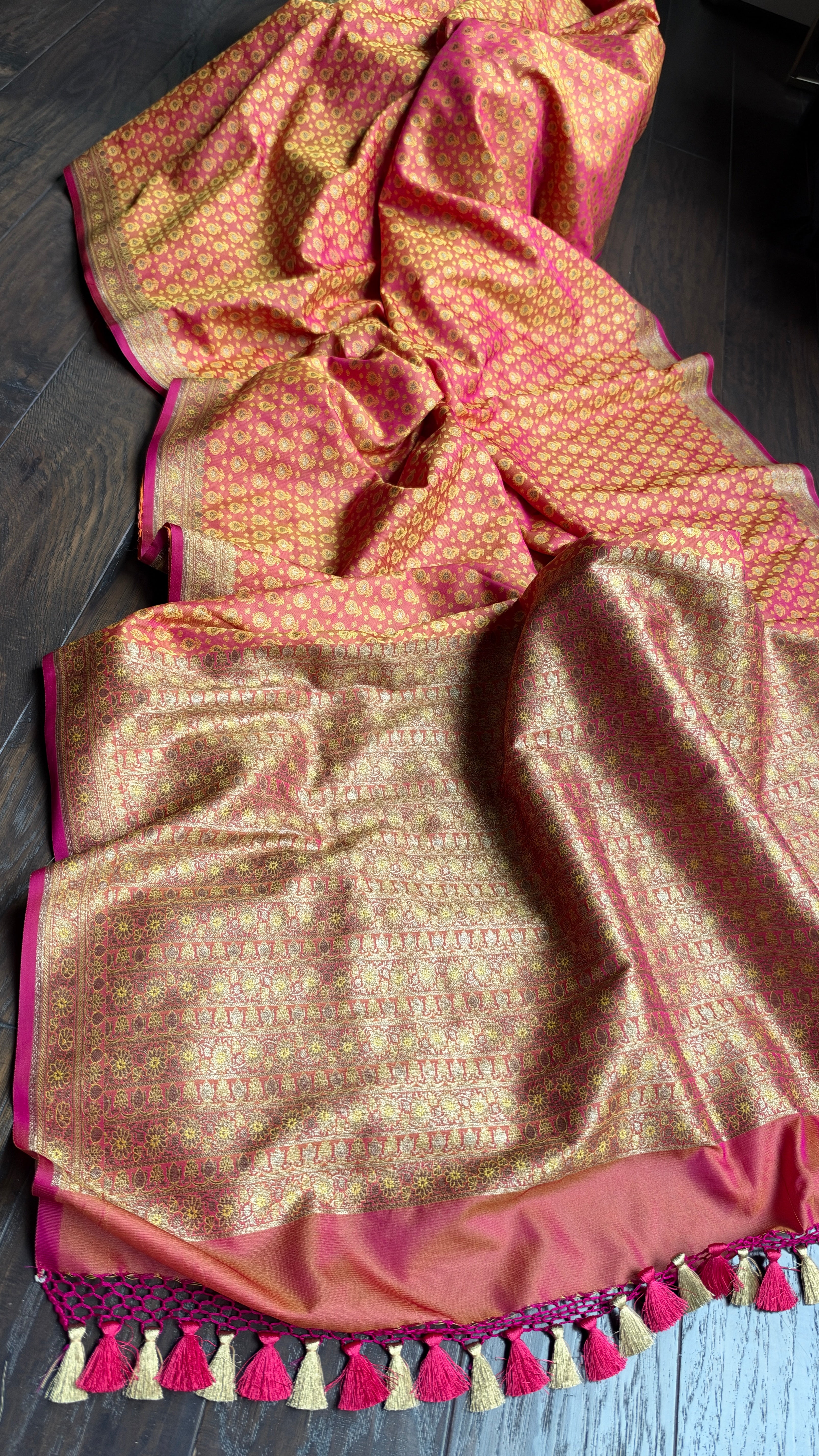 Soft Silk Banarasi - Pink yellow Dual Shaded Woven
