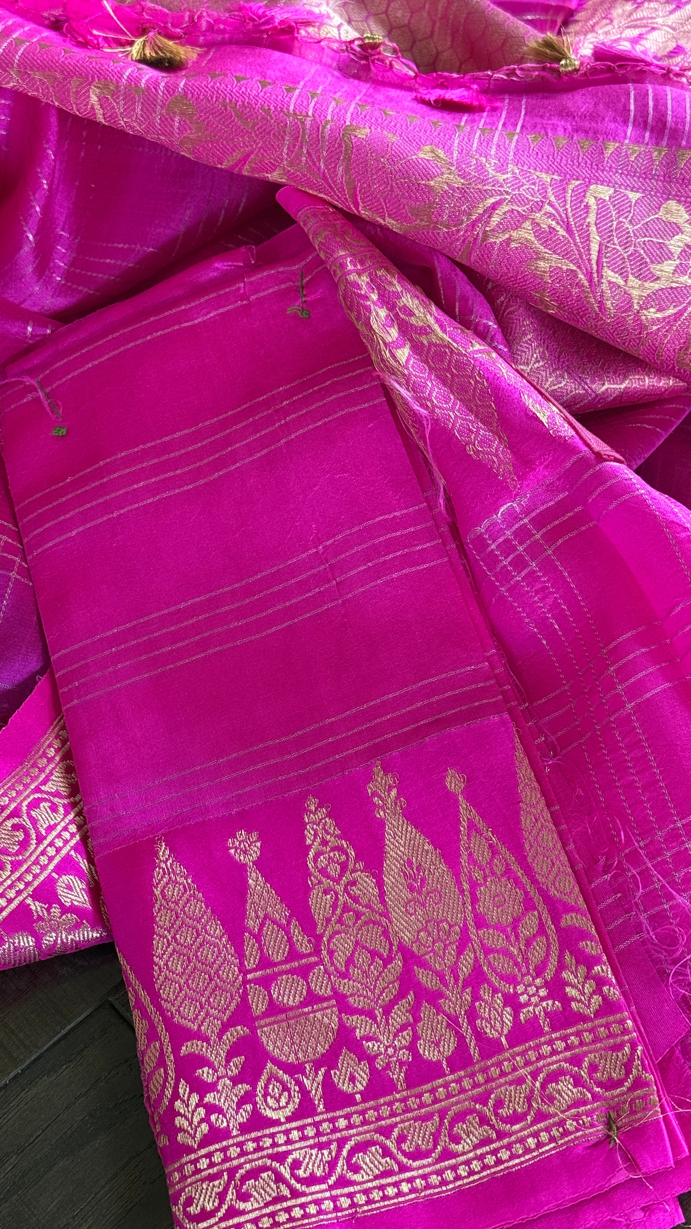 Pure Katan Silk Banarasi - Pink Checkered