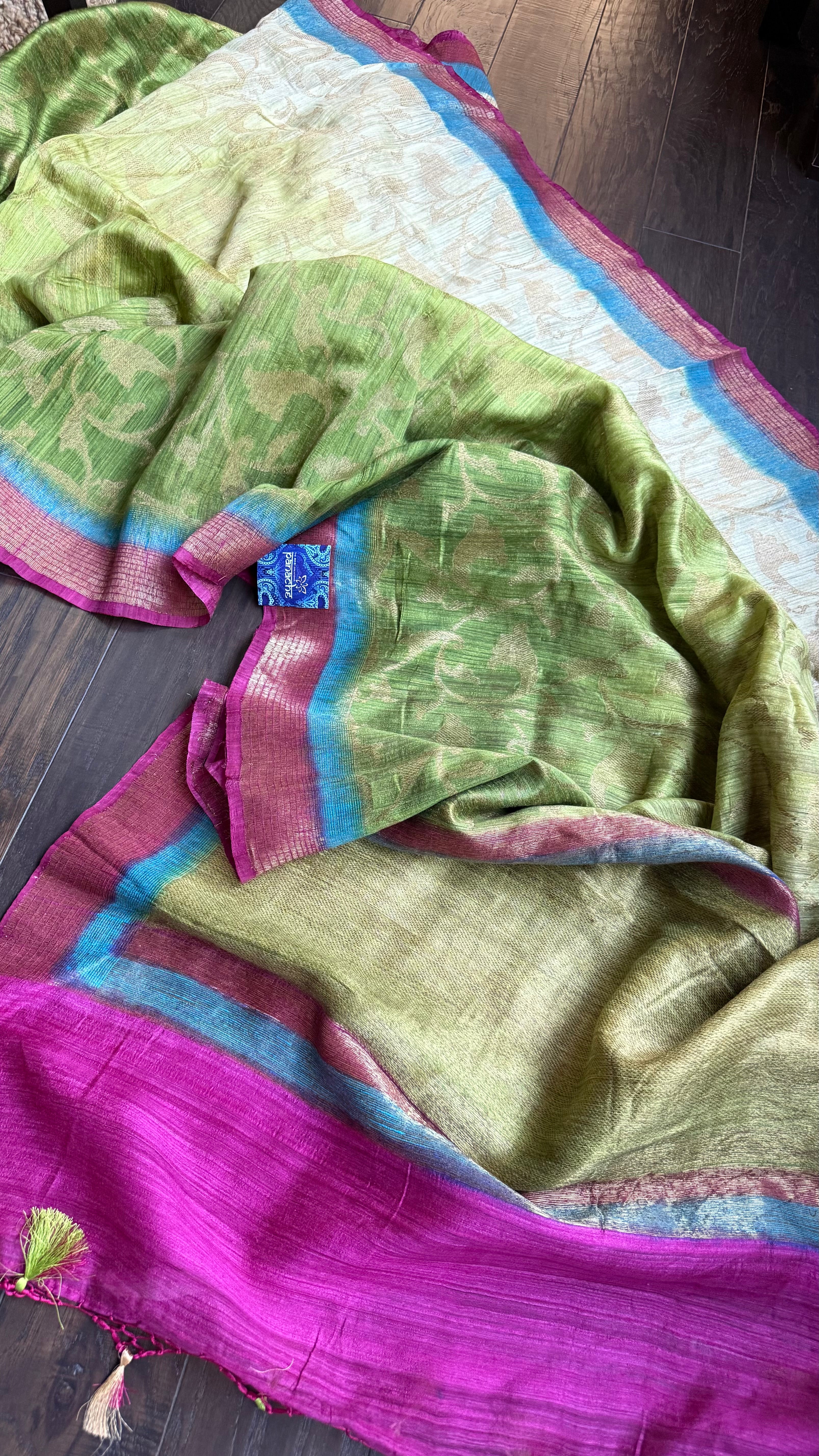 Gicha Tassur Silk Banarasi - Beige Green Shaded