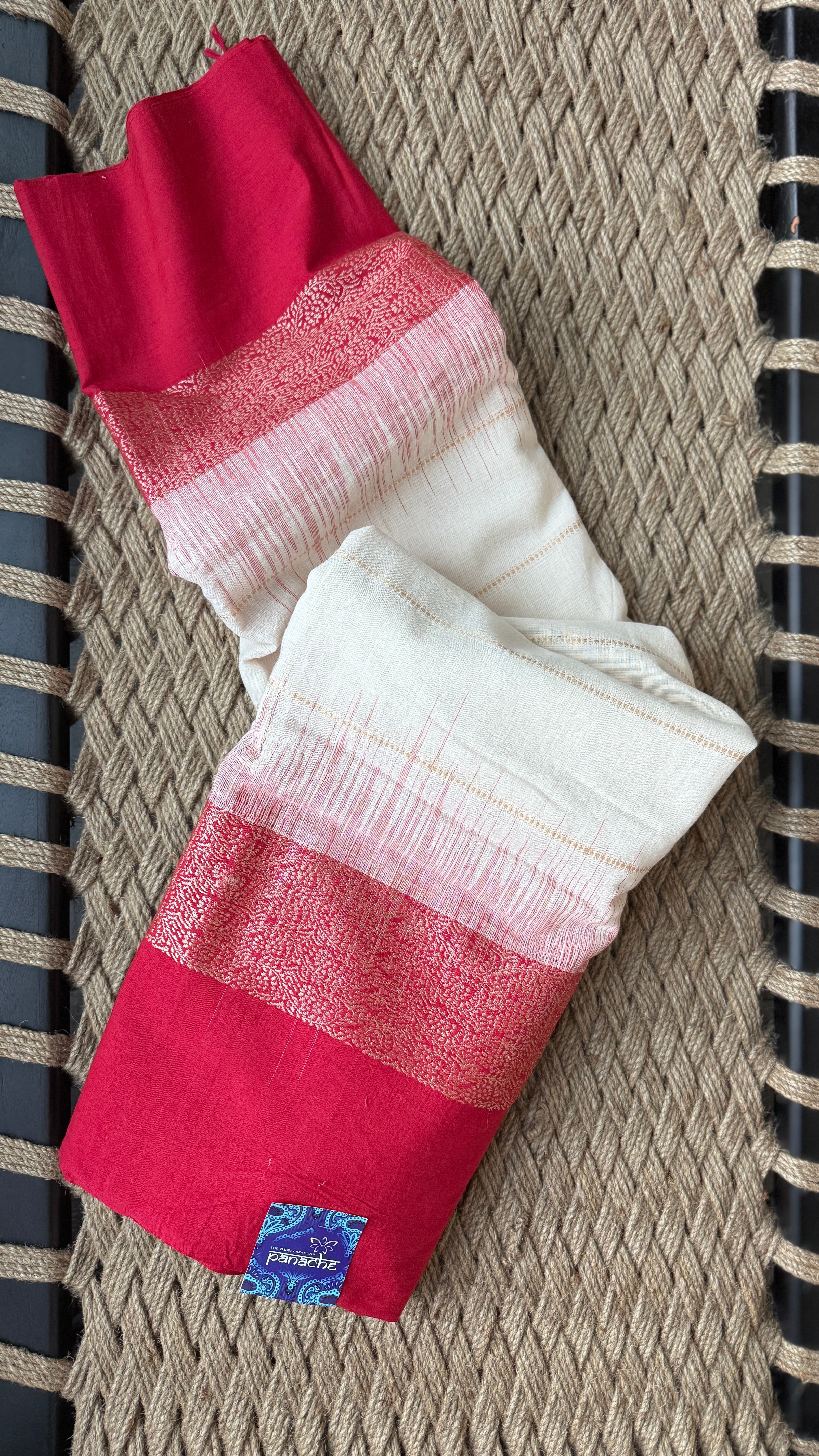 Pure Khadi Cotton Jamdani Handwoven - Off White Red Zari