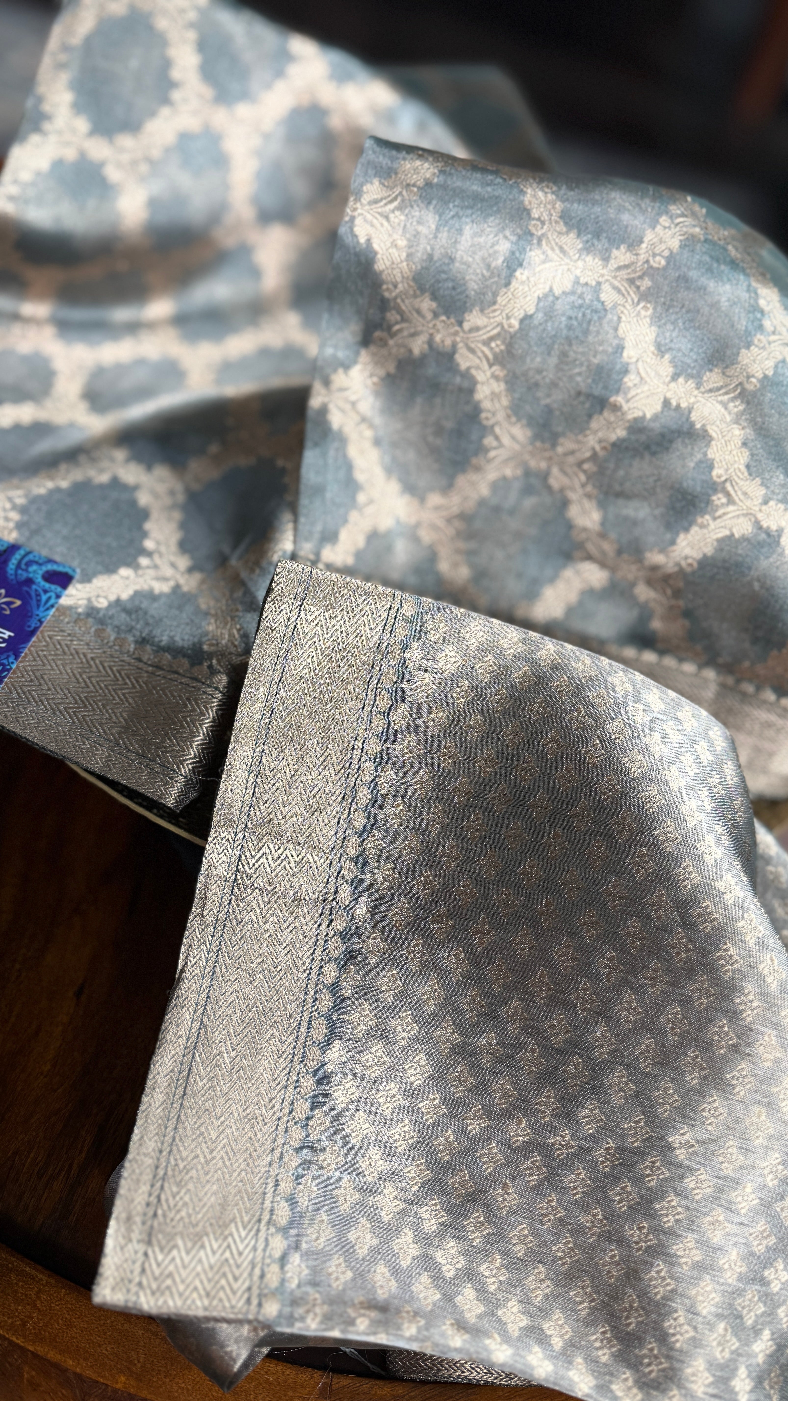 Pure Tissue by Tissue Silk Jaal Banarasi - Grey Kadhua