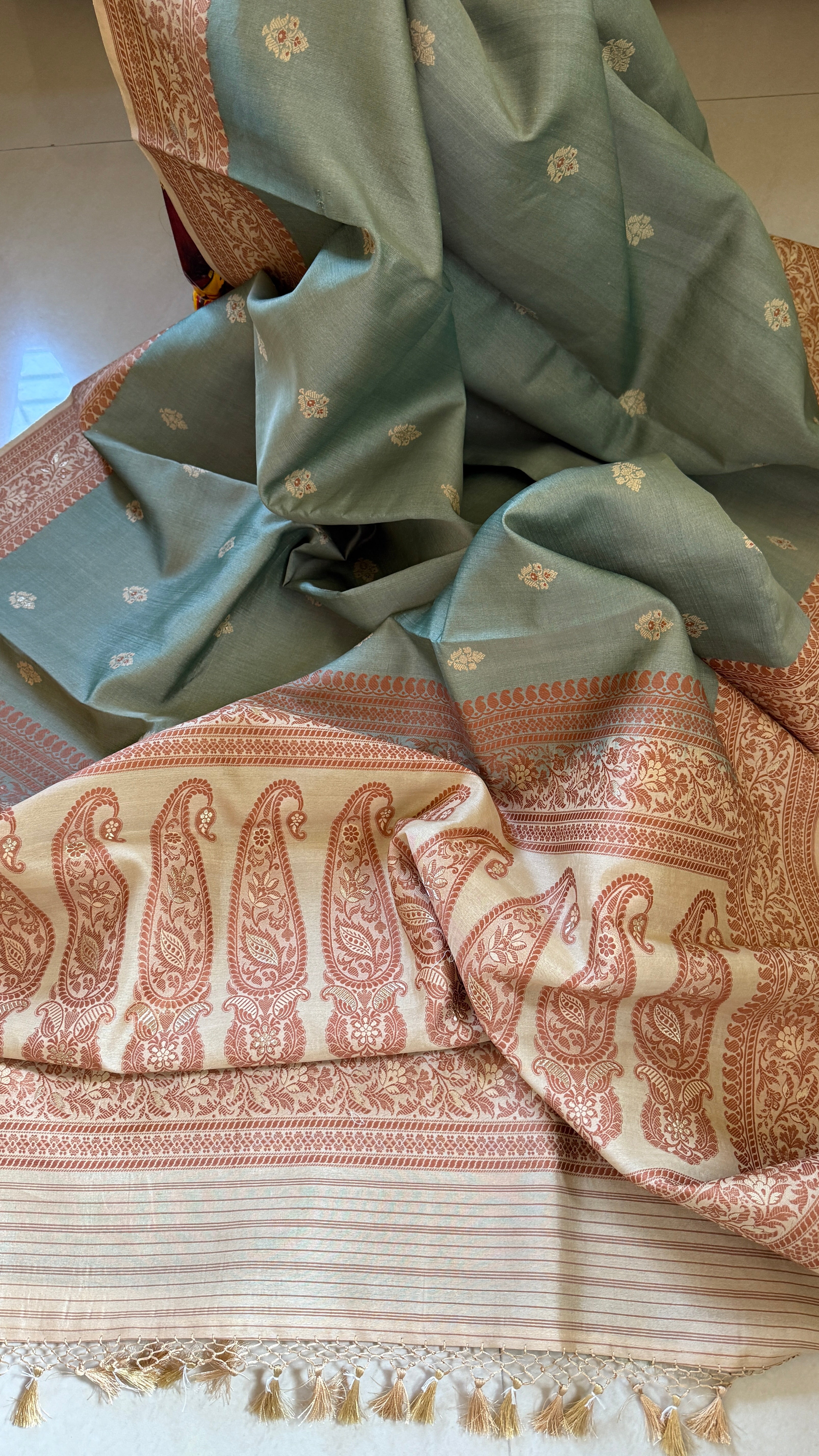 Tussar Silk Baluchari Banarasi - Light Grey Green Woven