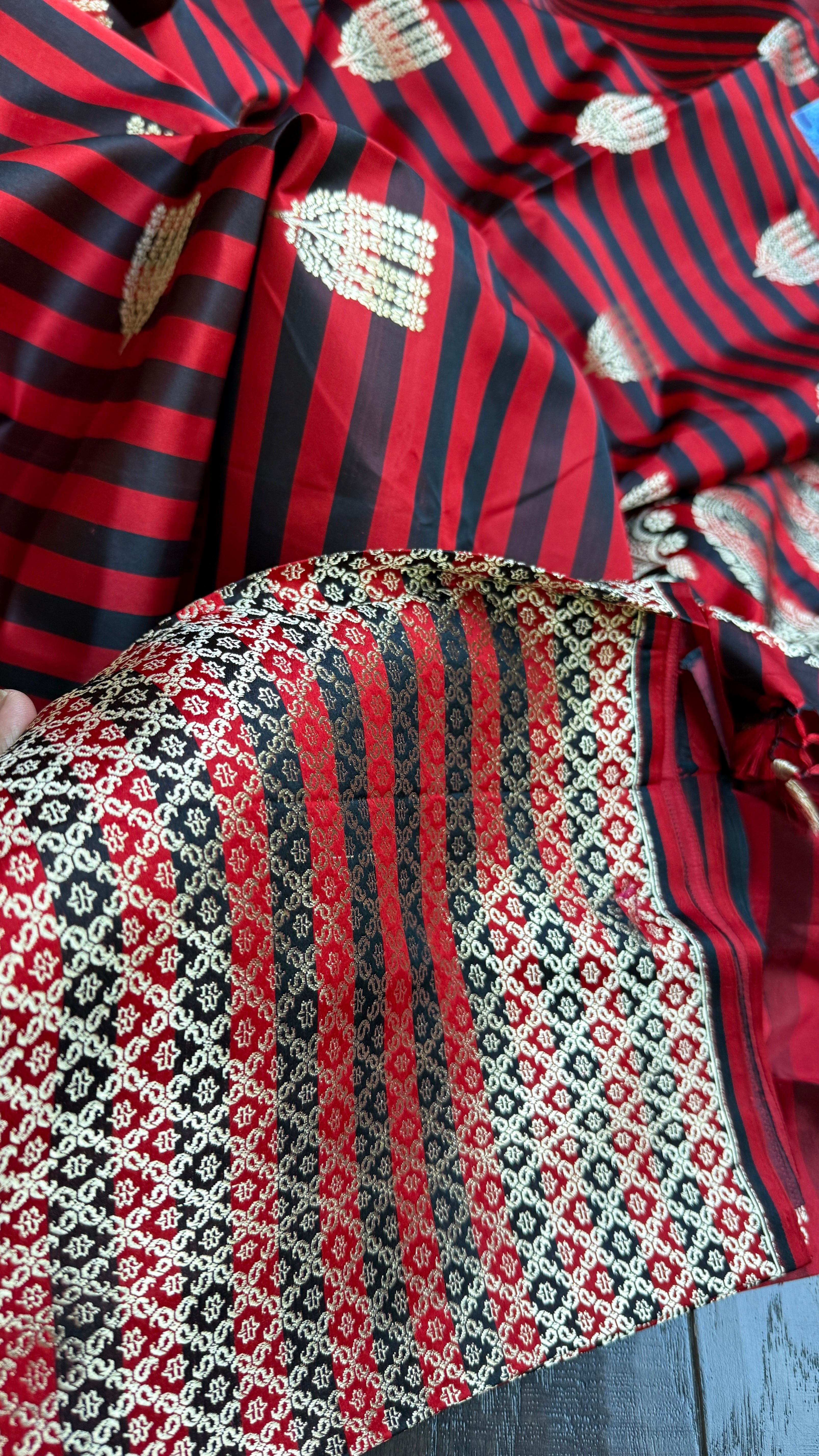 Pure Silk Mashru Banarasi- Red Black striped